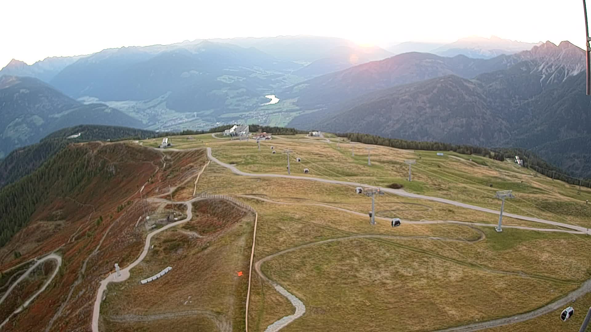 Kronplatz peak | view to Valdaora – Olang