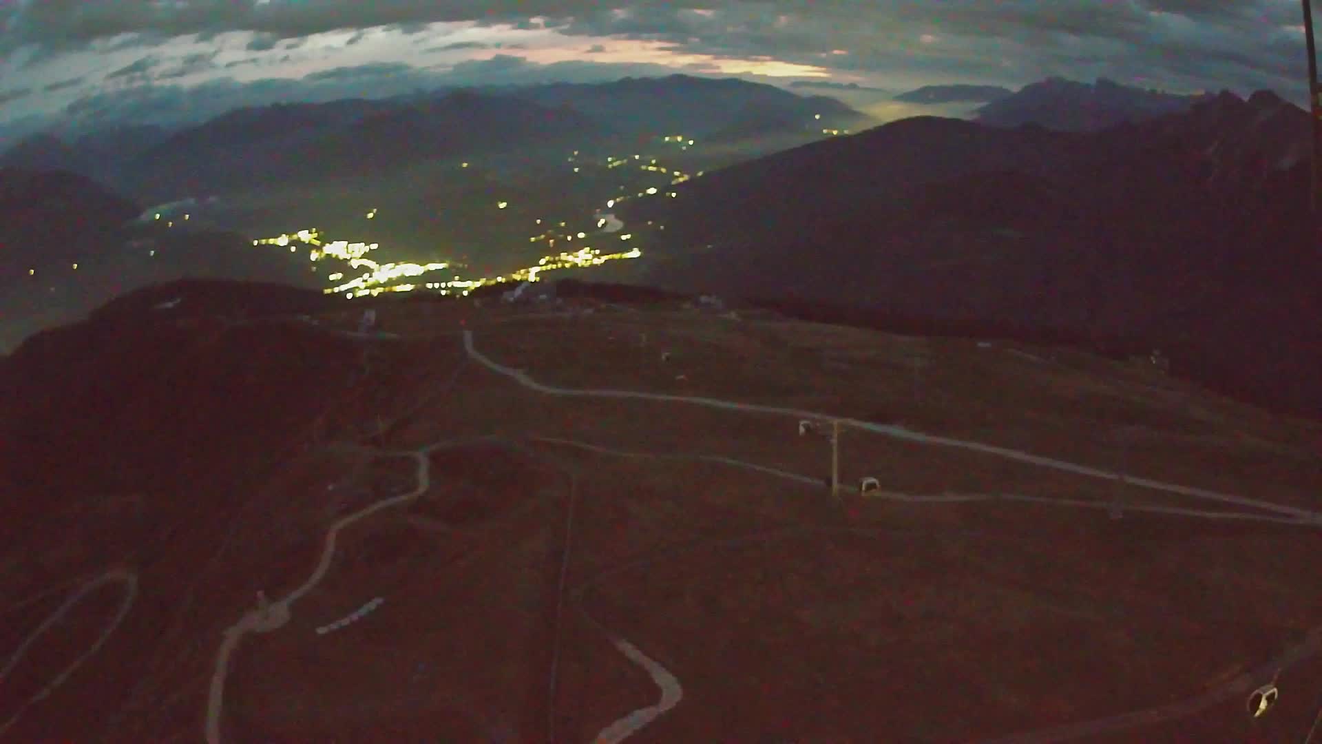 Kronplatz peak | view to Valdaora – Olang