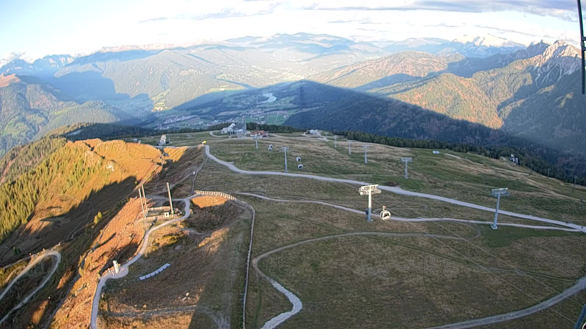 Kronplatz peak | view to Valdaora – Olang