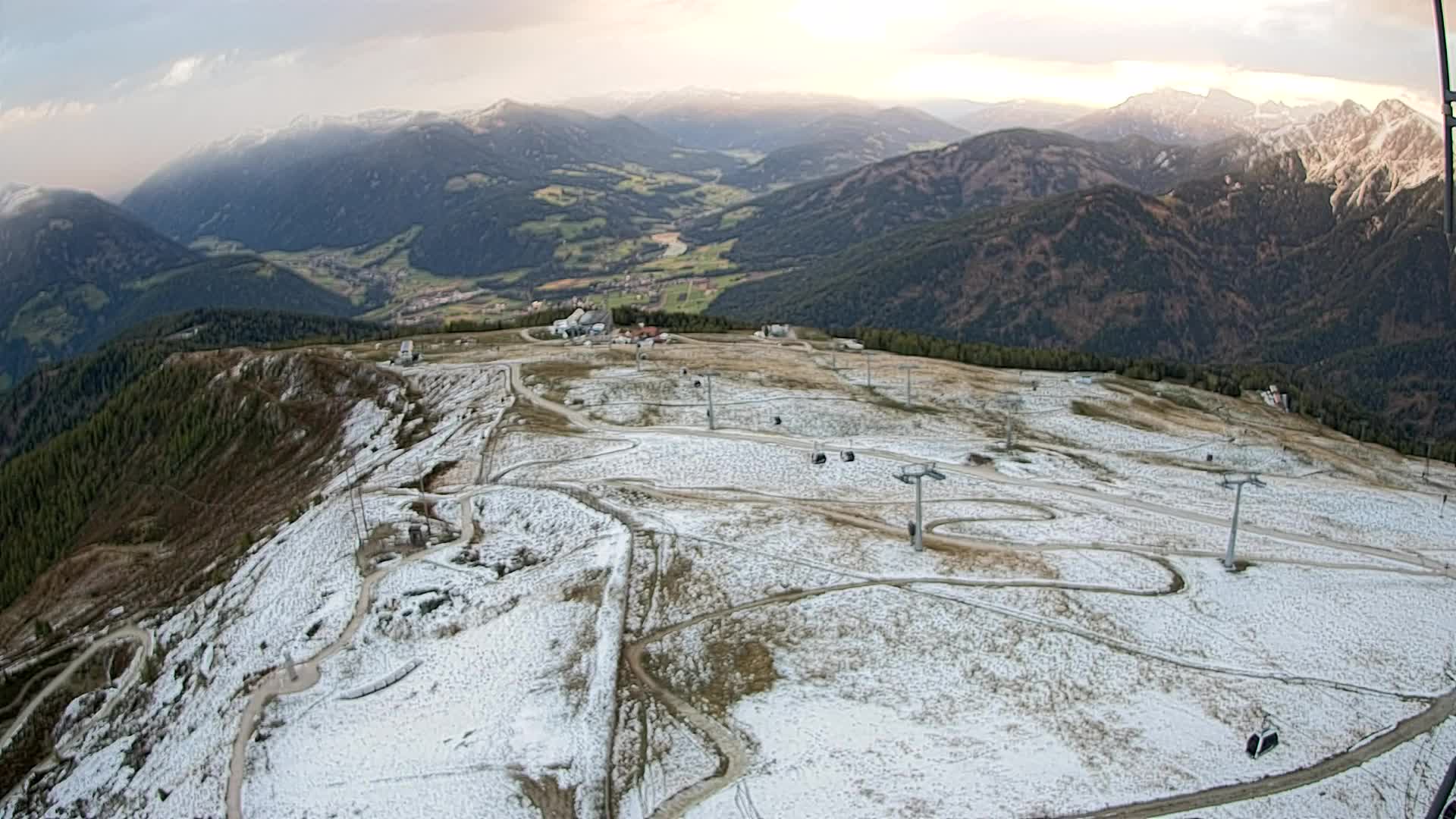 Kronplatz peak | view to Valdaora – Olang