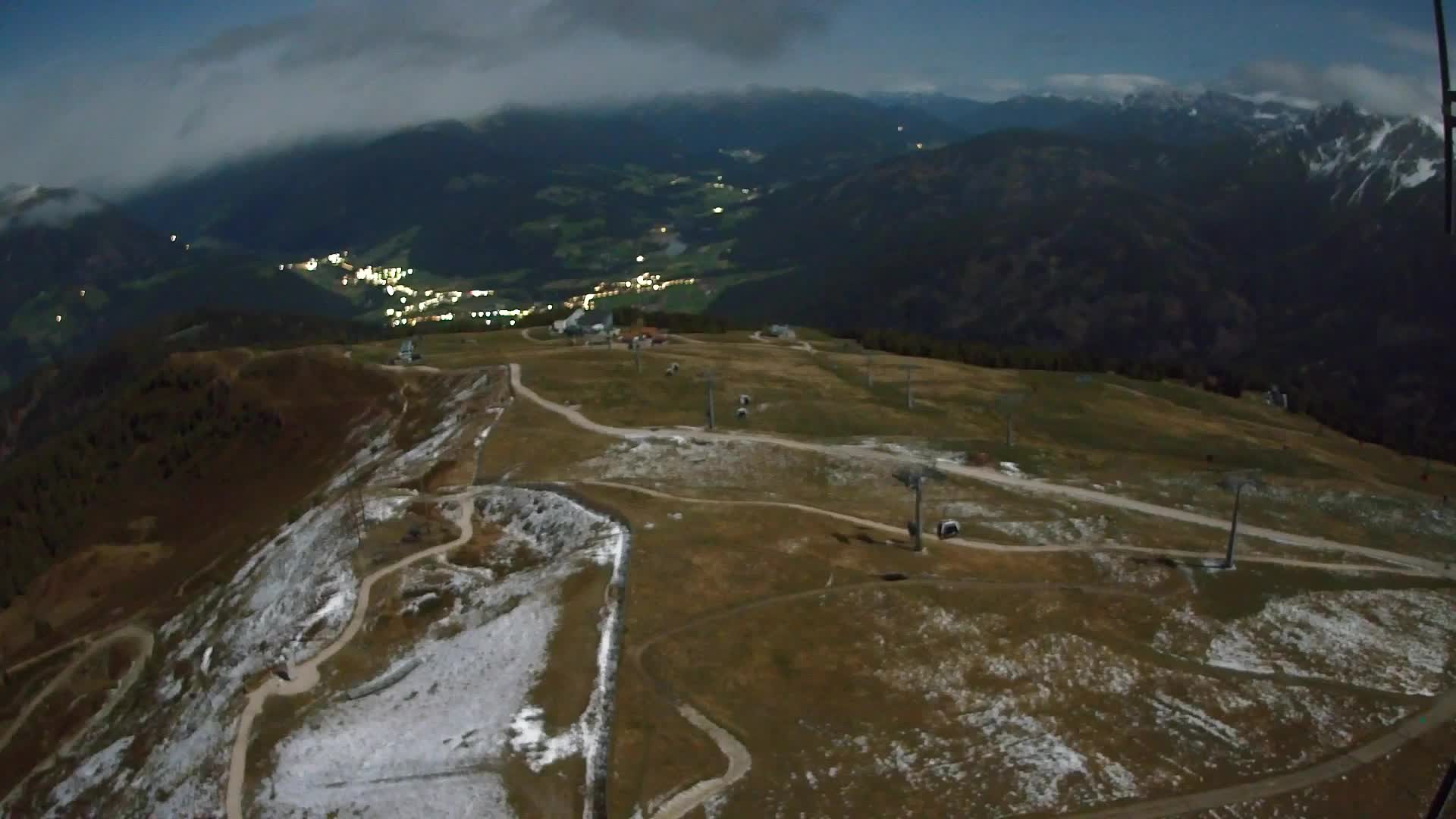 Kronplatz peak | view to Valdaora – Olang
