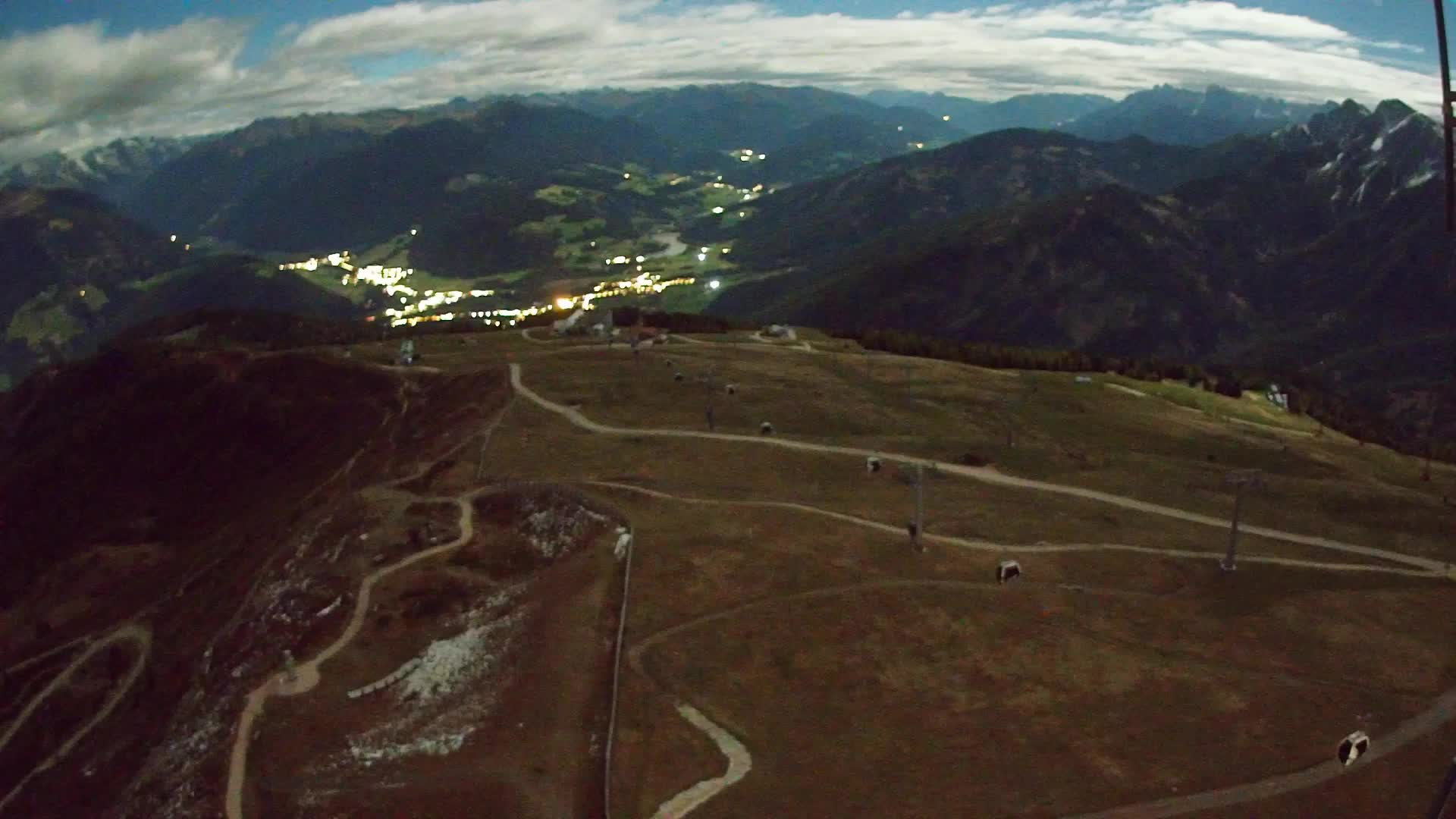 Kronplatz peak | view to Valdaora – Olang