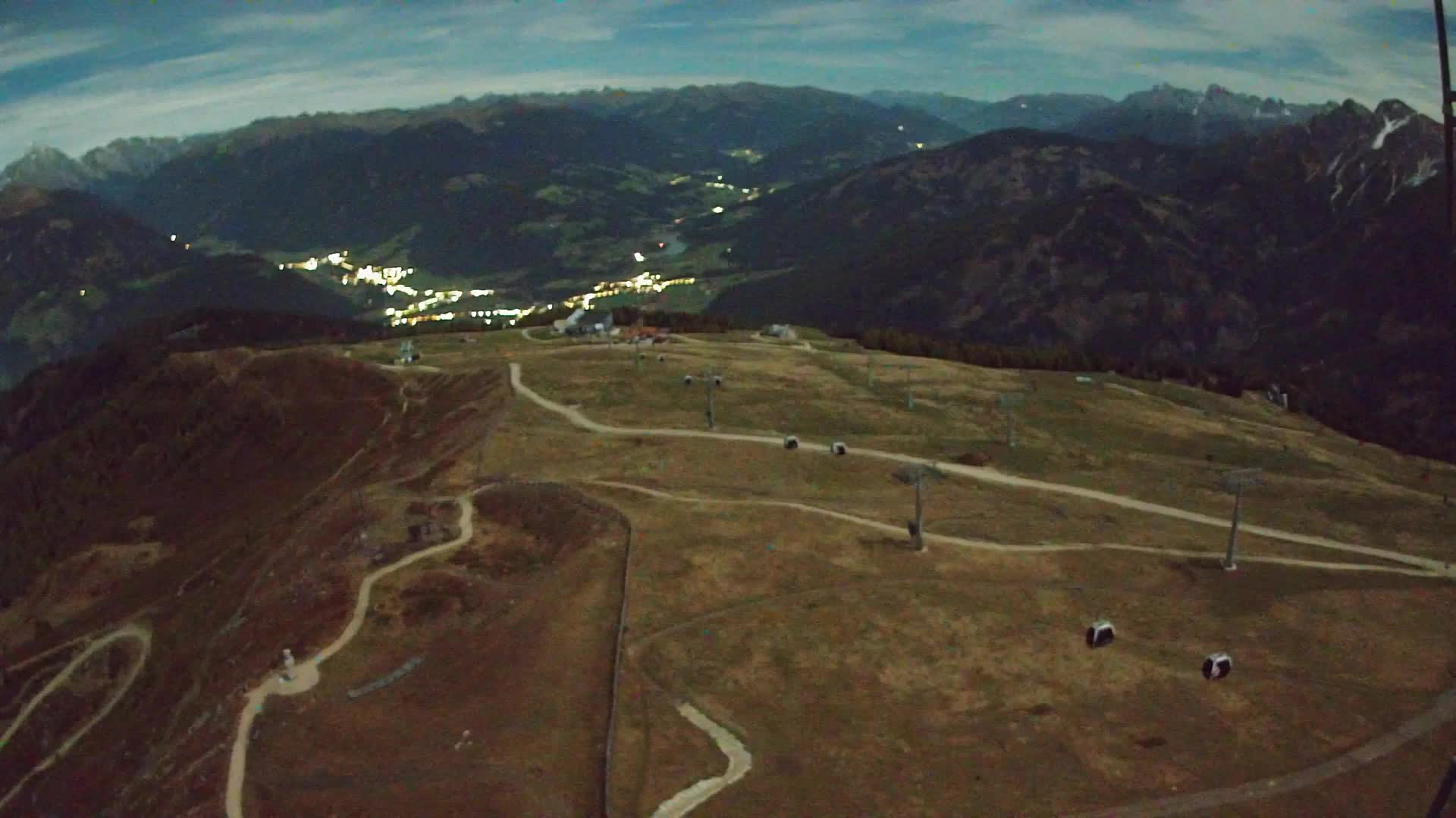 Kronplatz peak | view to Valdaora – Olang