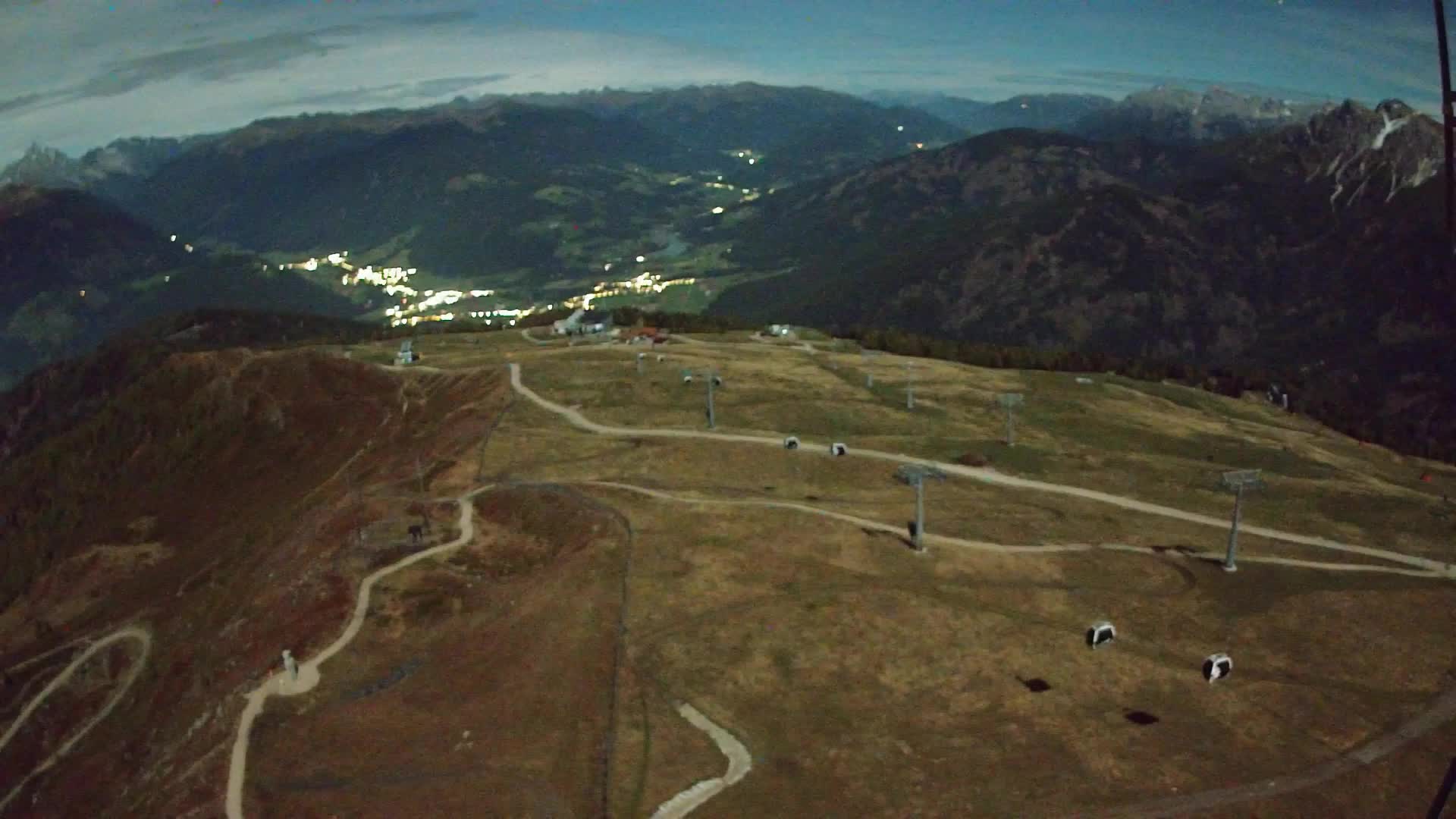 Kronplatz peak | view to Valdaora – Olang