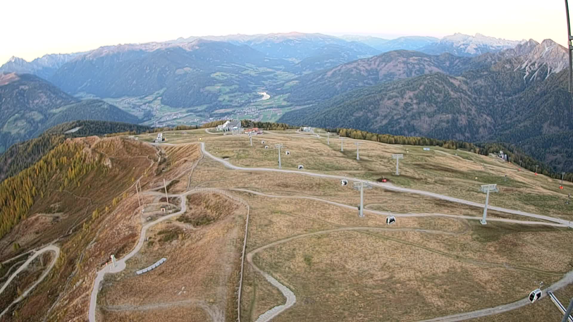 Kronplatz peak | view to Valdaora – Olang