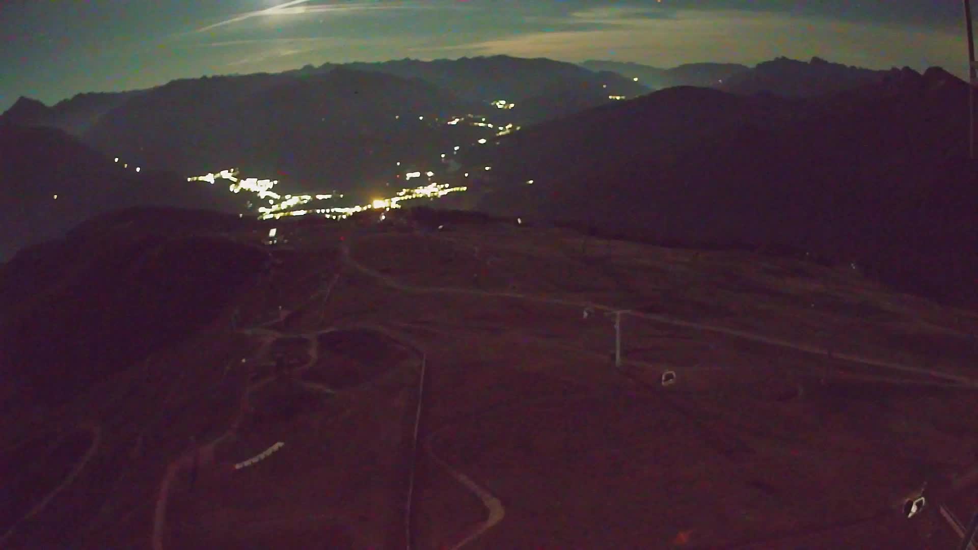 Kronplatz peak | view to Valdaora – Olang
