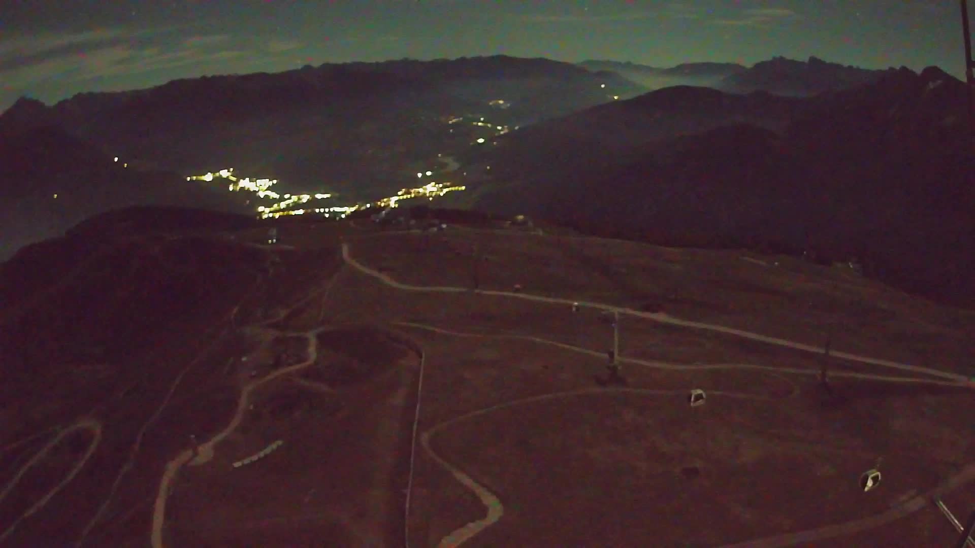 Kronplatz peak | view to Valdaora – Olang