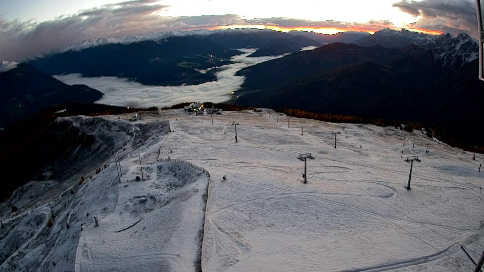 Kronplatz peak | view to Valdaora – Olang