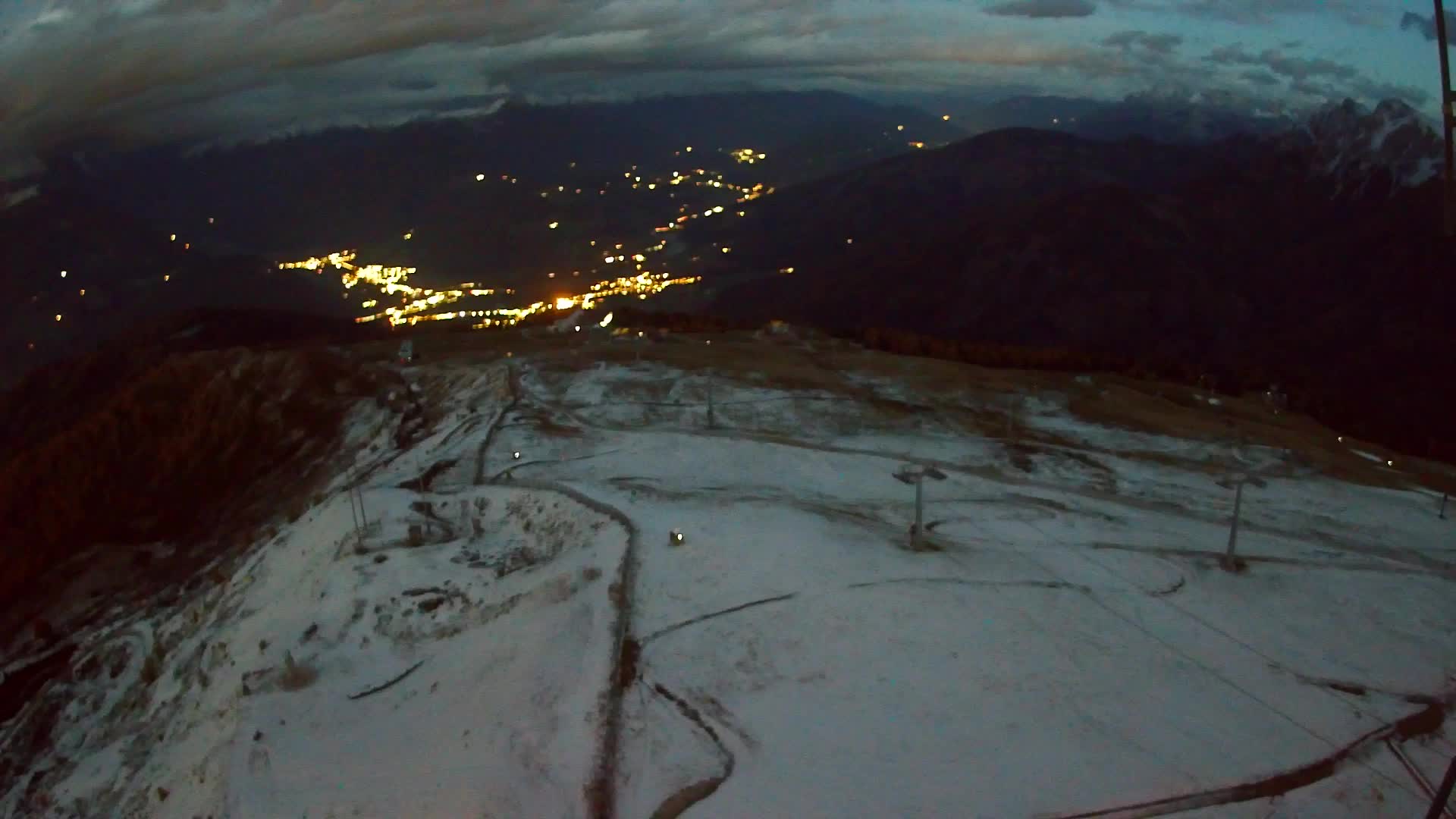 Kronplatz peak | view to Valdaora – Olang