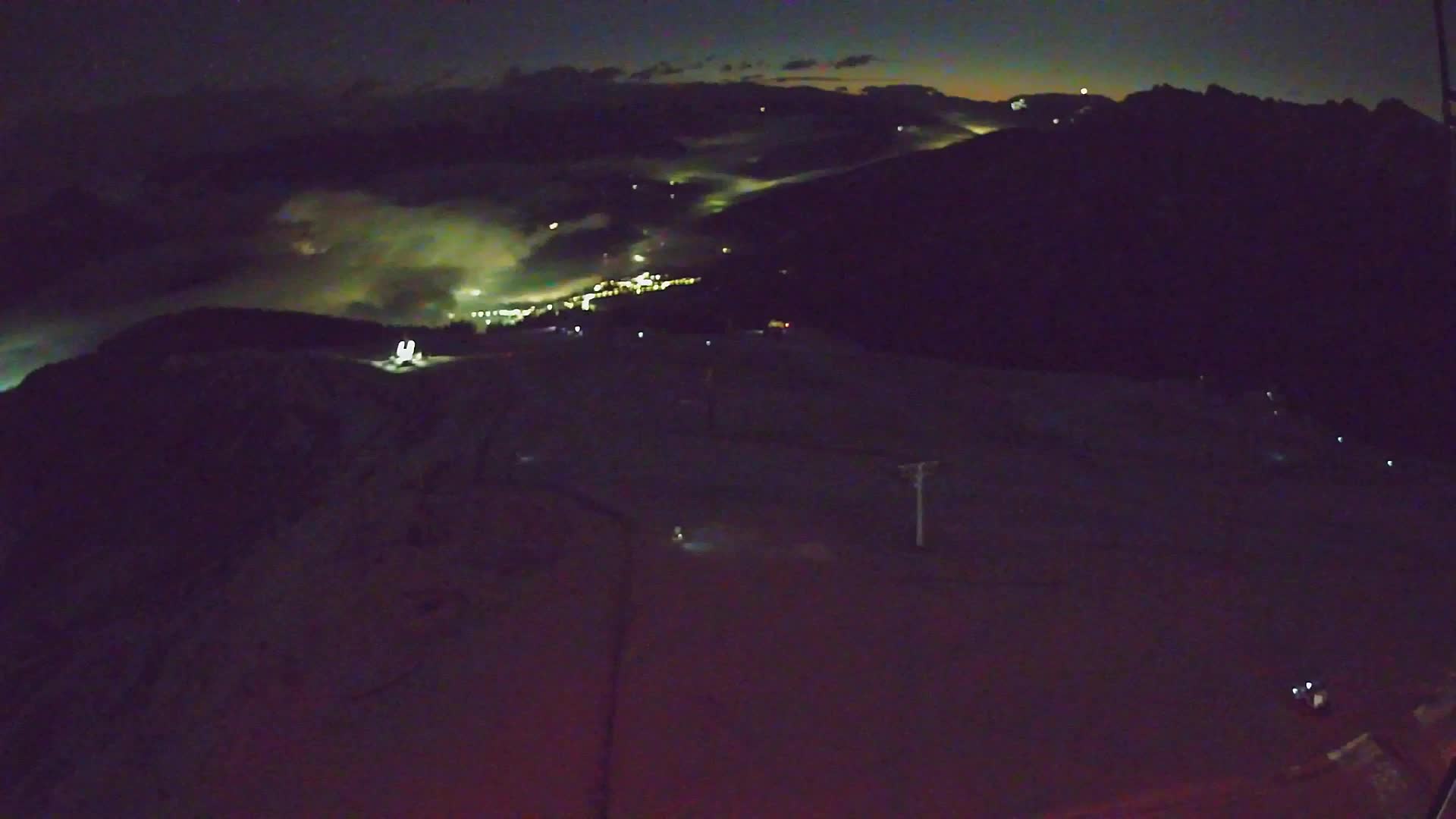 Kronplatz peak | view to Valdaora – Olang