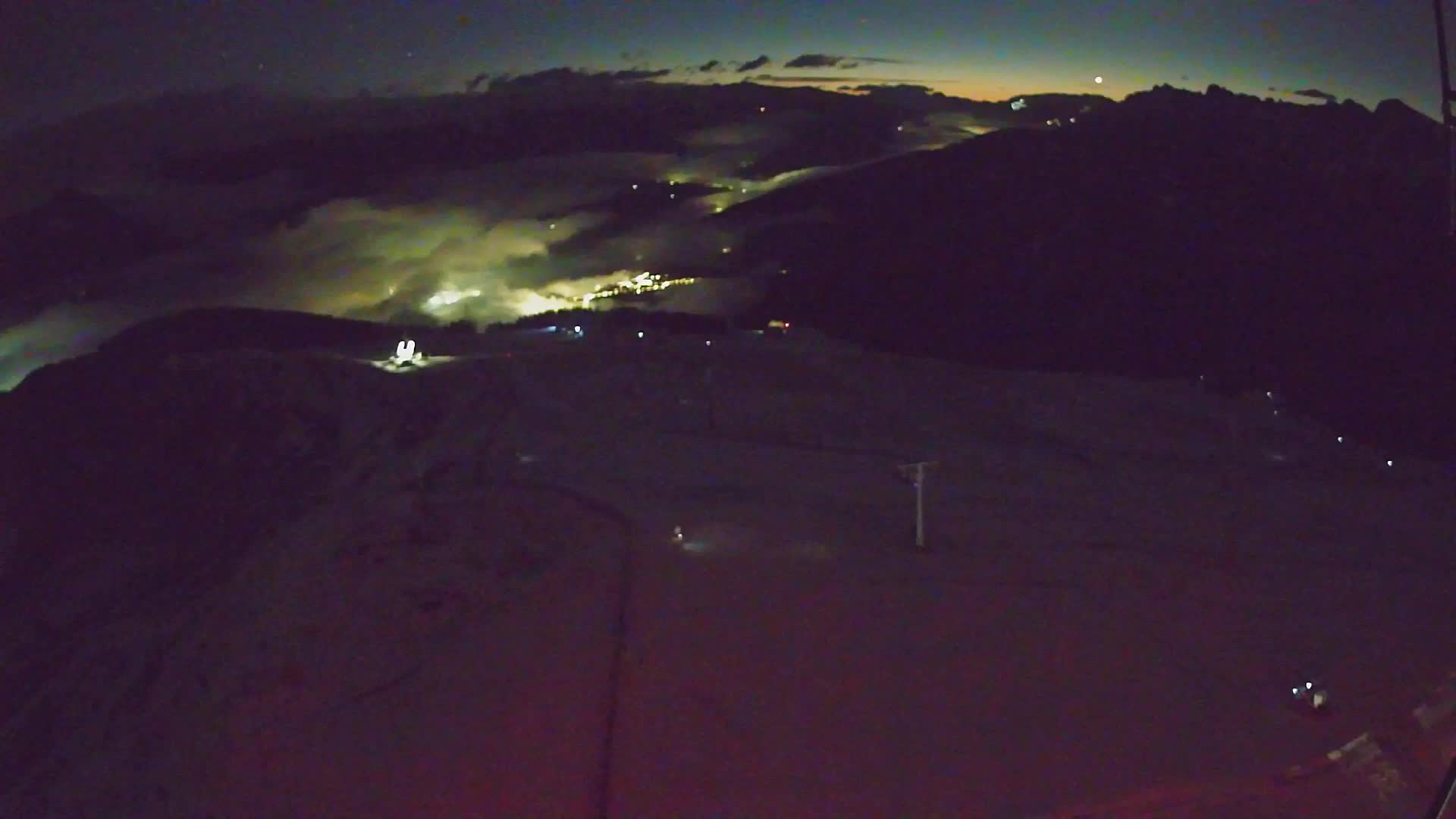 Kronplatz peak | view to Valdaora – Olang