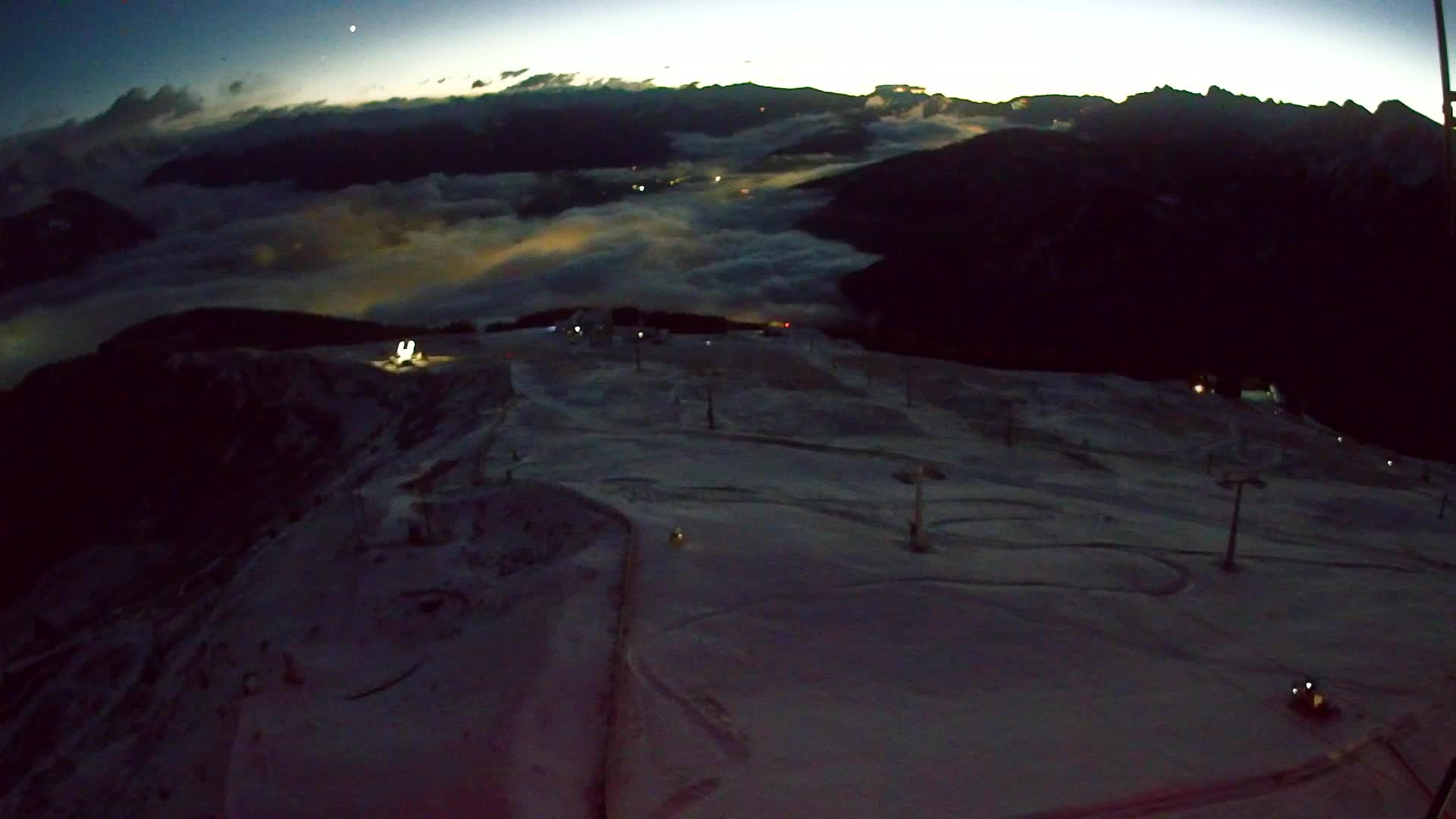 Kronplatz peak | view to Valdaora – Olang