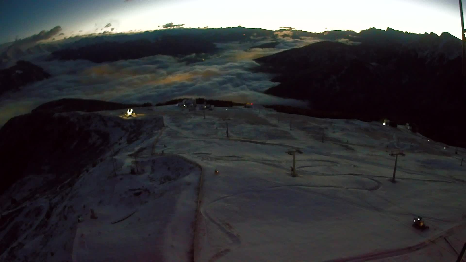 Kronplatz peak | view to Valdaora – Olang