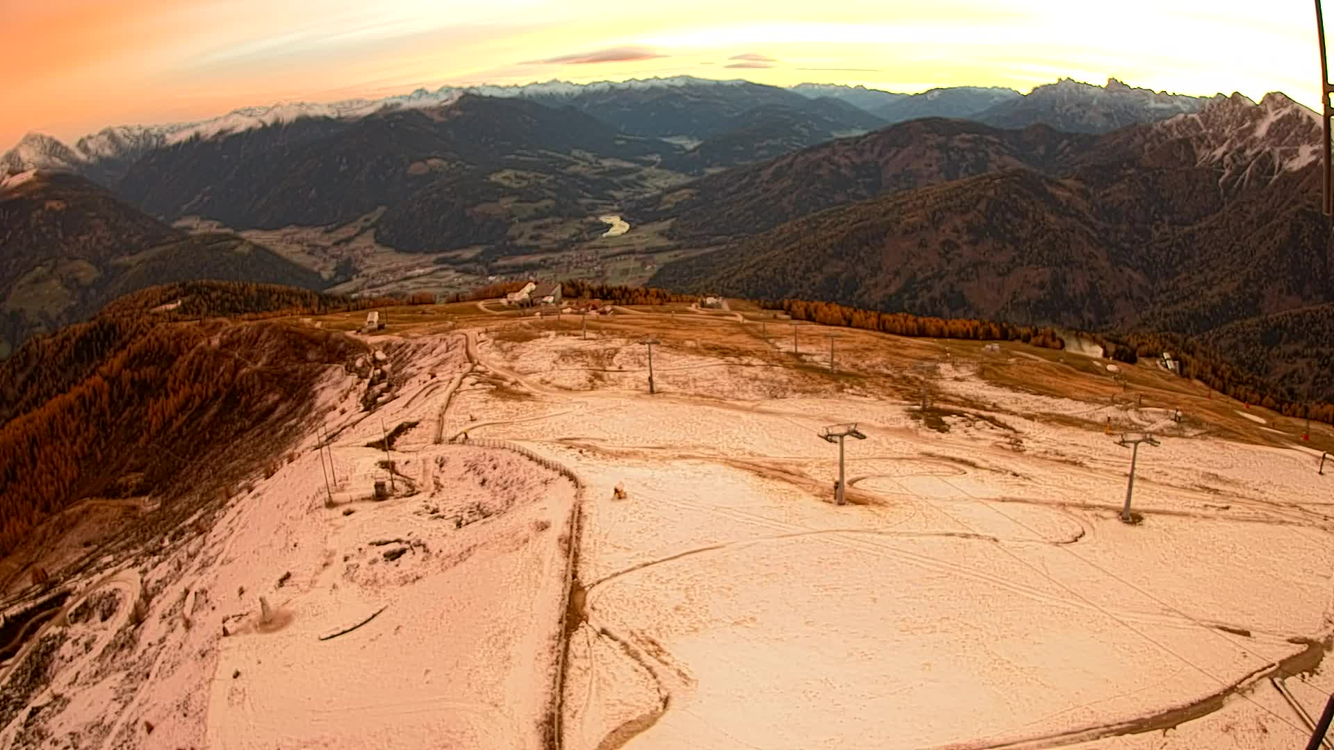 Kronplatz peak | view to Valdaora – Olang
