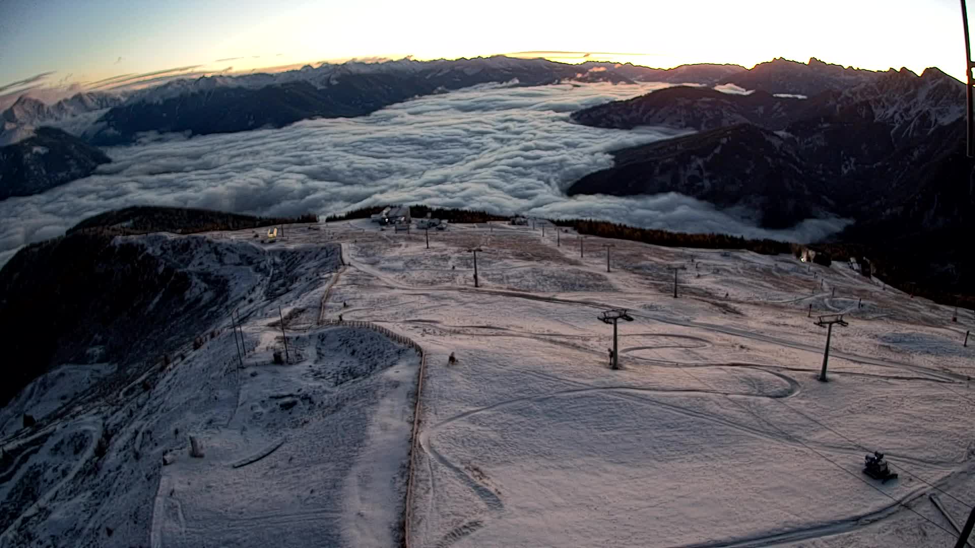Kronplatz peak | view to Valdaora – Olang