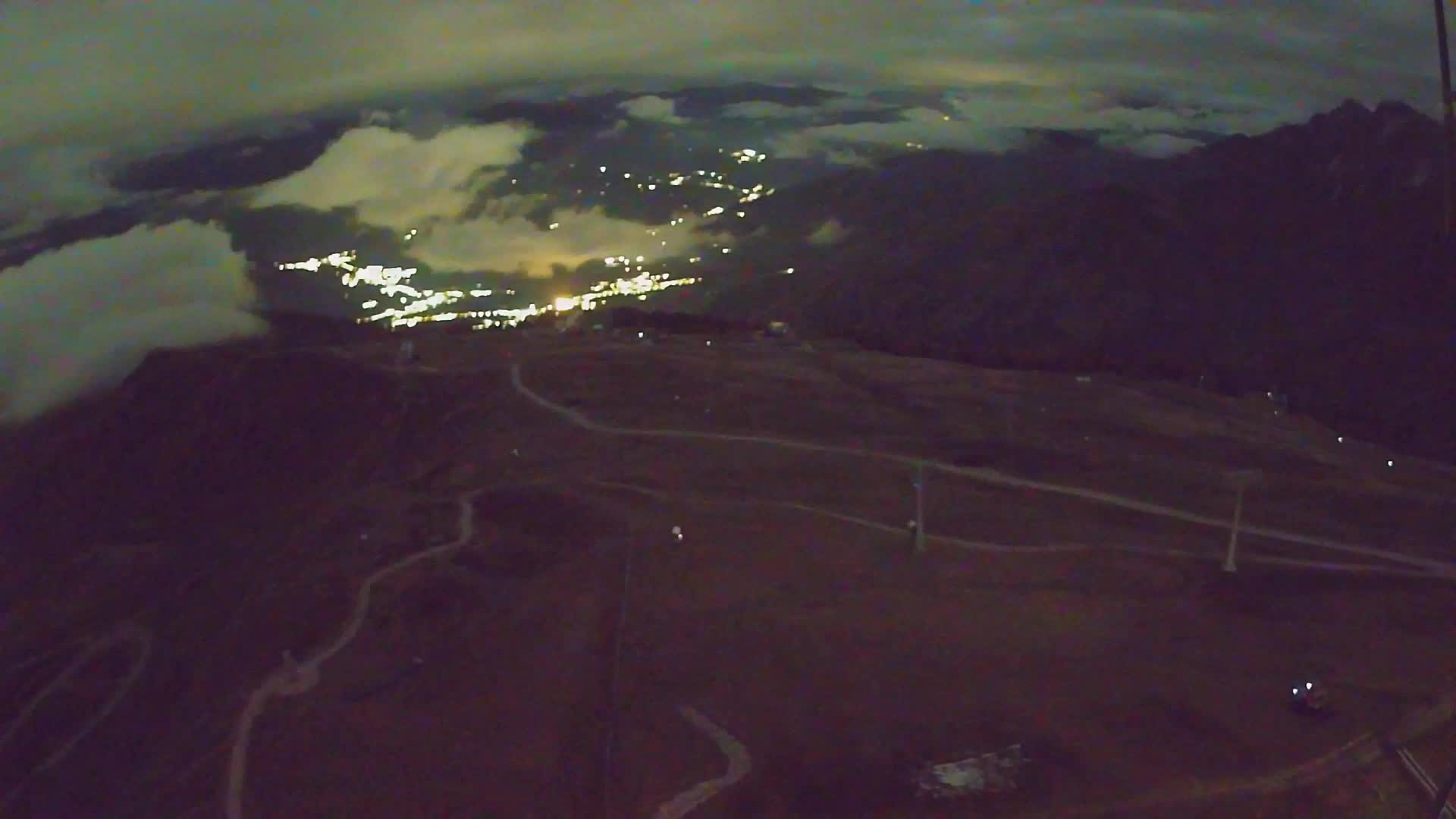 Kronplatz peak | view to Valdaora – Olang