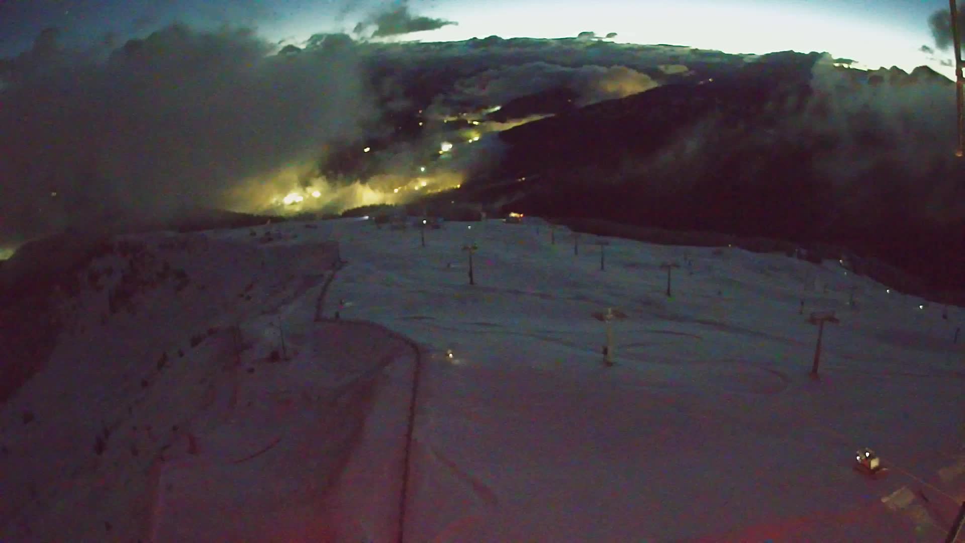 Kronplatz peak | view to Valdaora – Olang