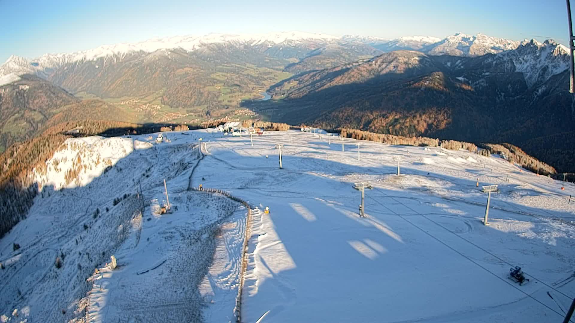 Kronplatz peak | view to Valdaora – Olang