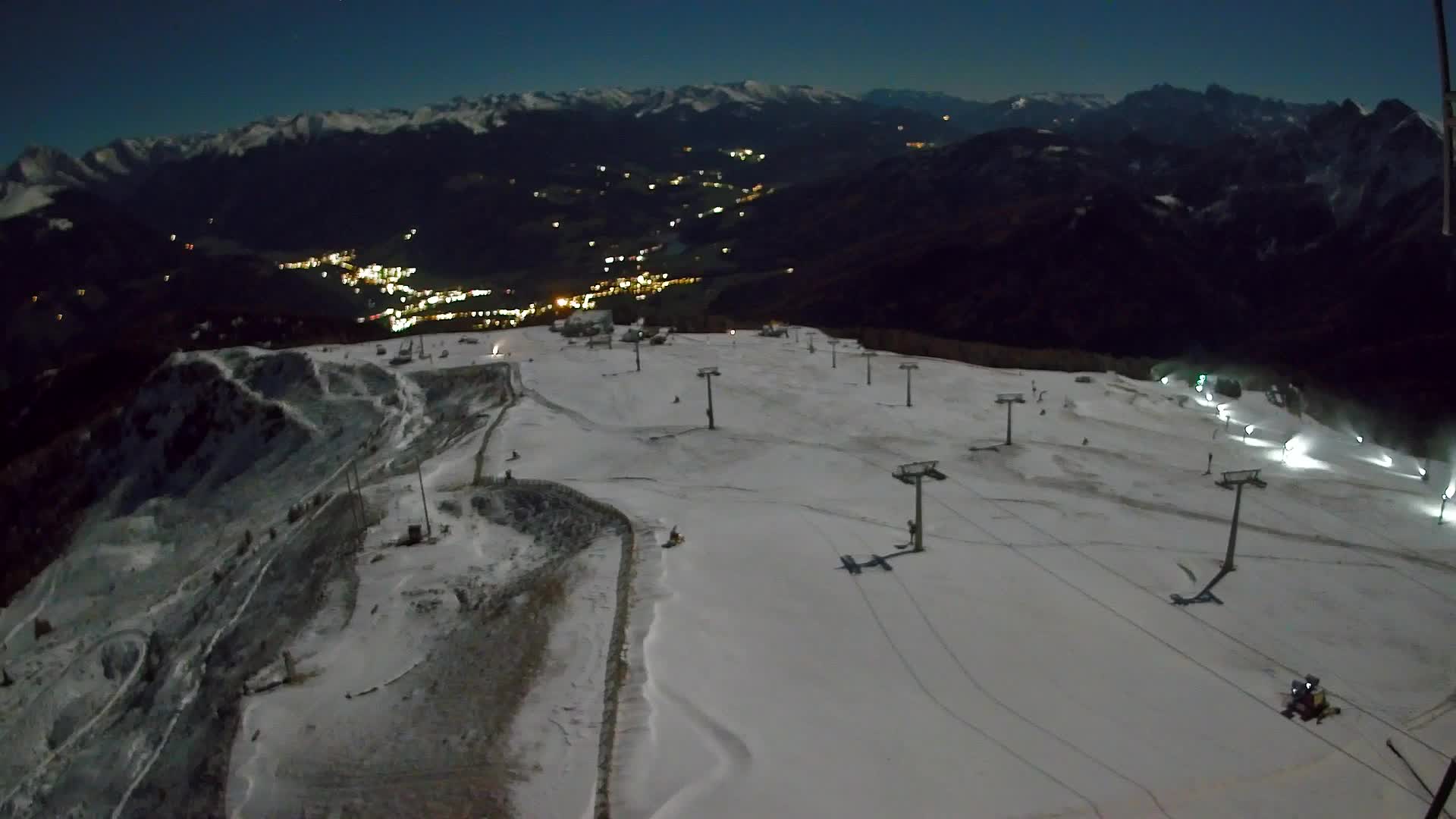Kronplatz peak | view to Valdaora – Olang