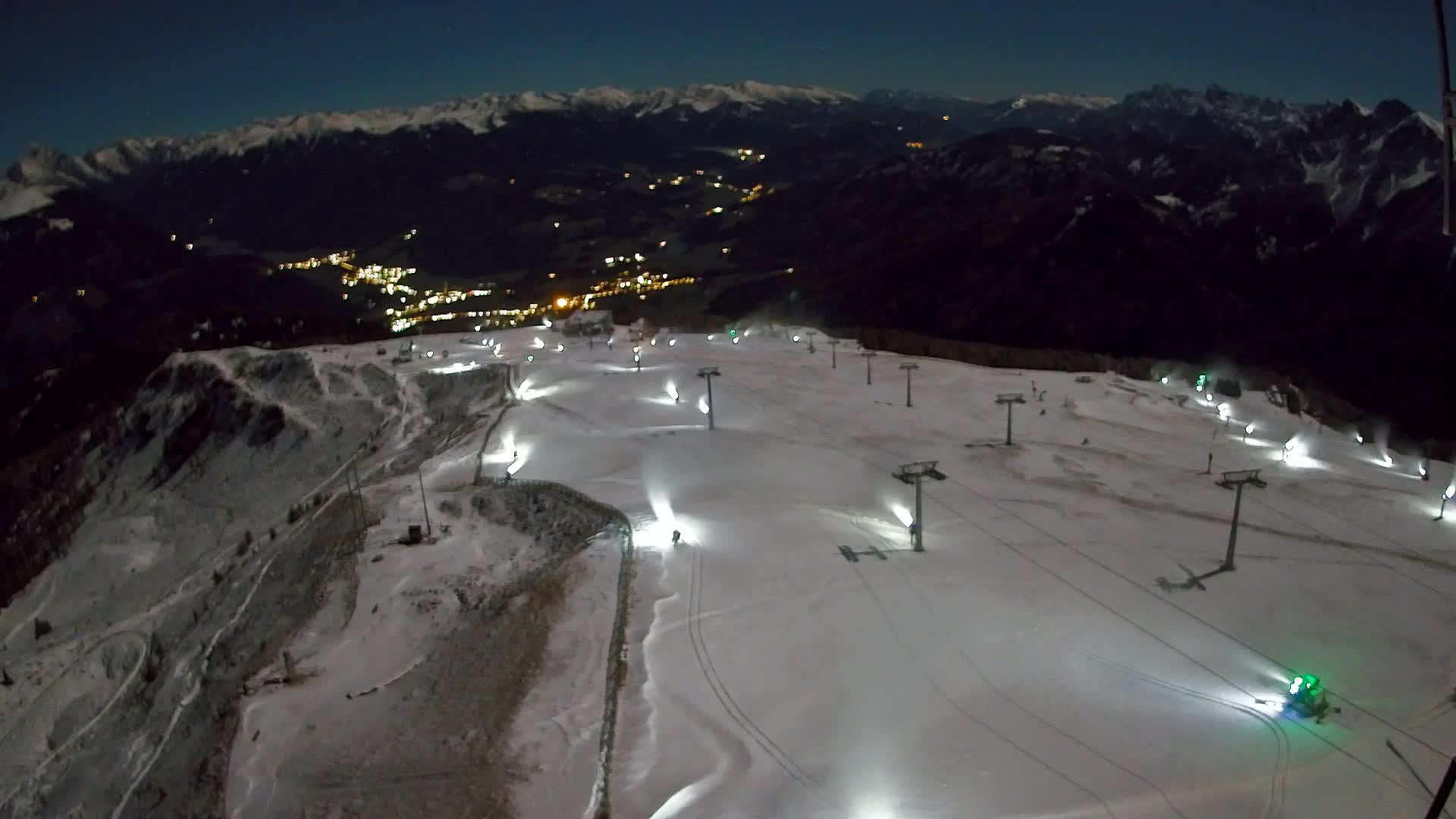 Kronplatz peak | view to Valdaora – Olang