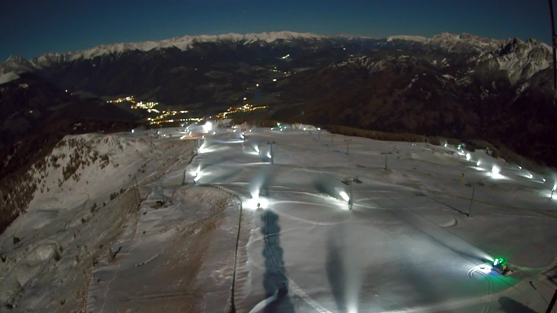 Kronplatz peak | view to Valdaora – Olang