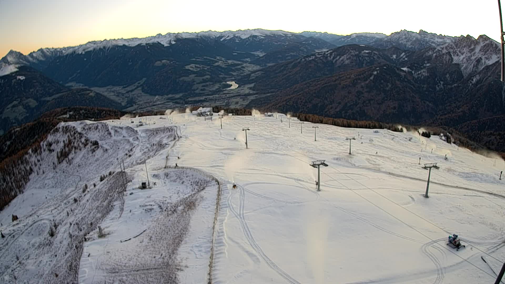 Kronplatz peak | view to Valdaora – Olang