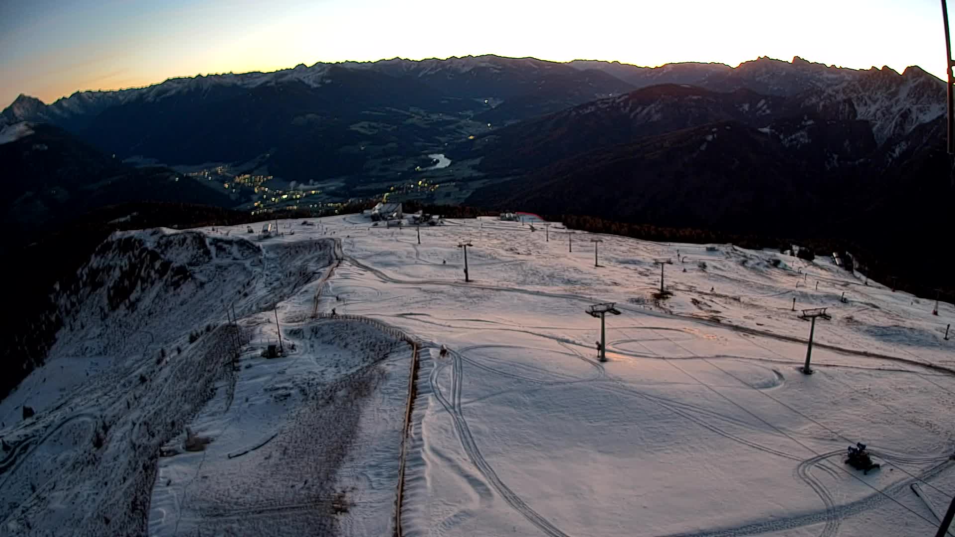 Kronplatz peak | view to Valdaora – Olang