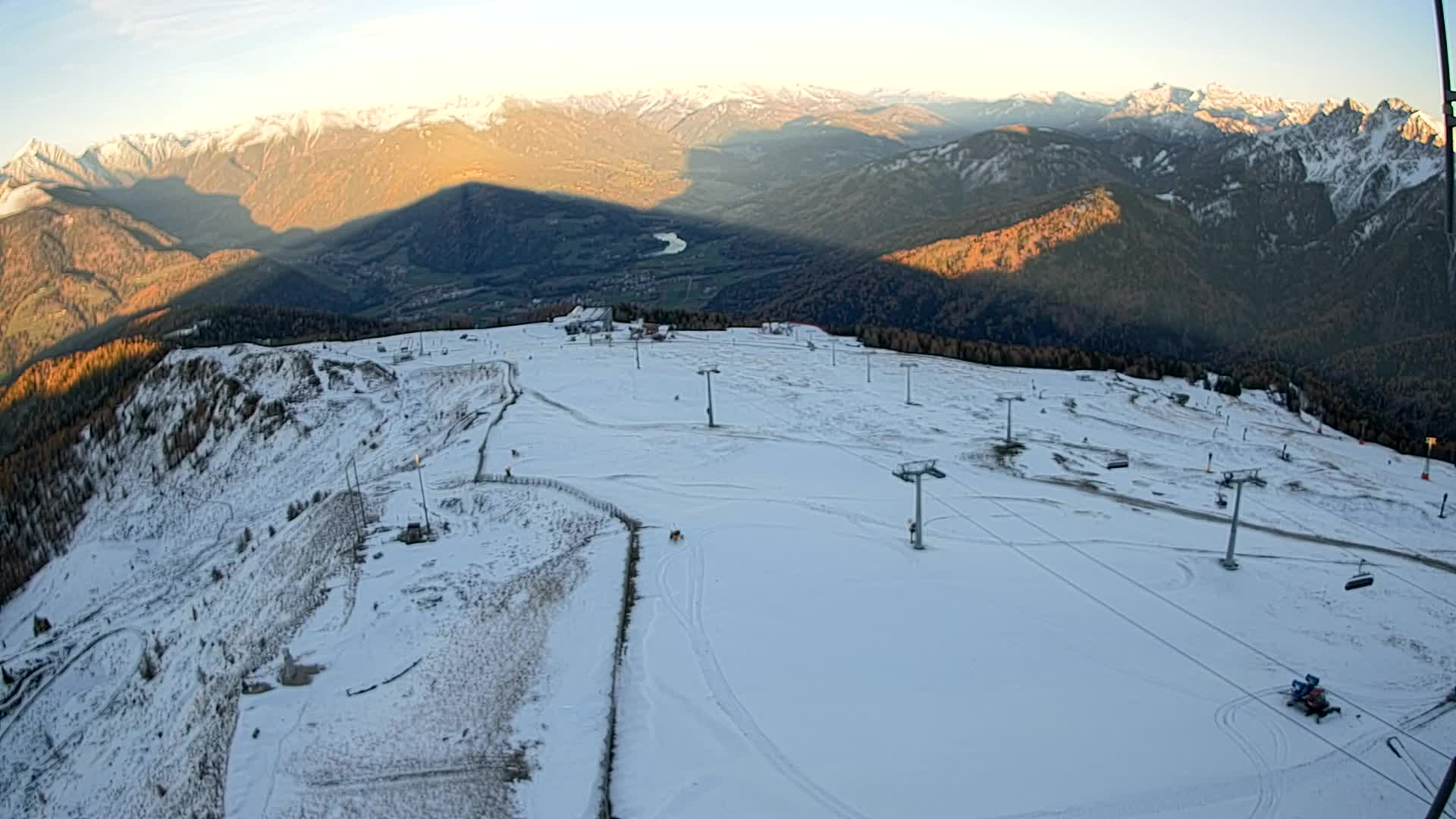 Kronplatz peak | view to Valdaora – Olang