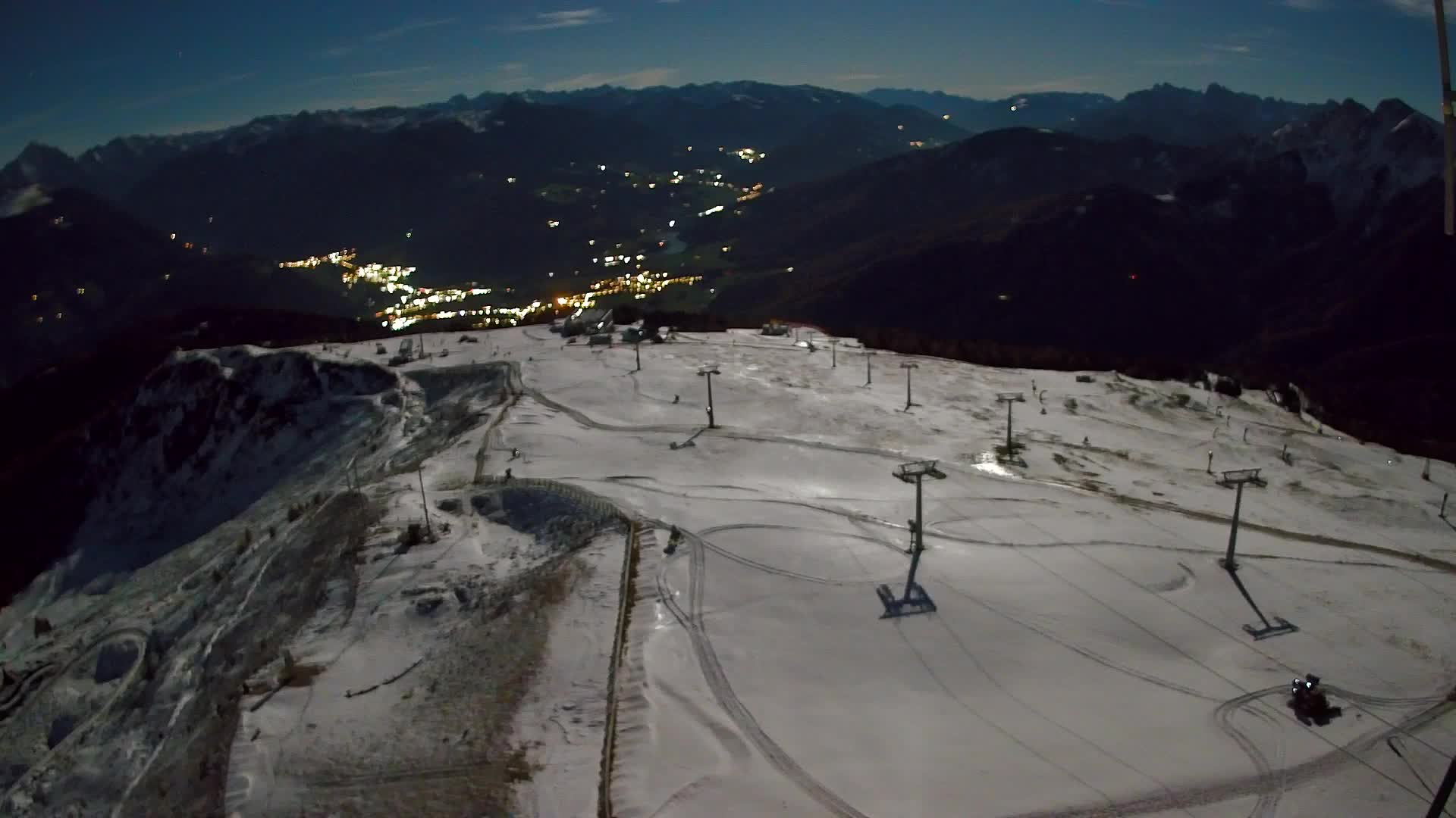 Kronplatz peak | view to Valdaora – Olang