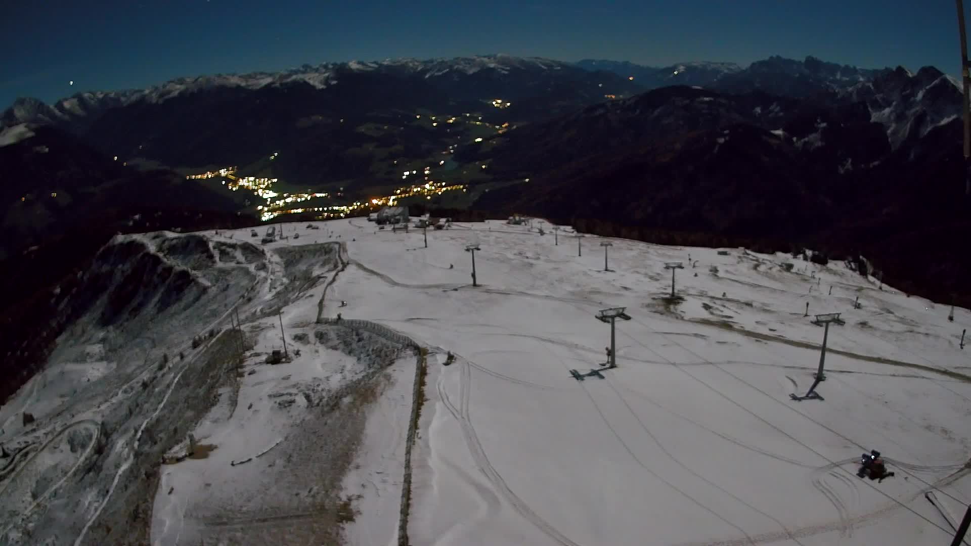 Kronplatz peak | view to Valdaora – Olang