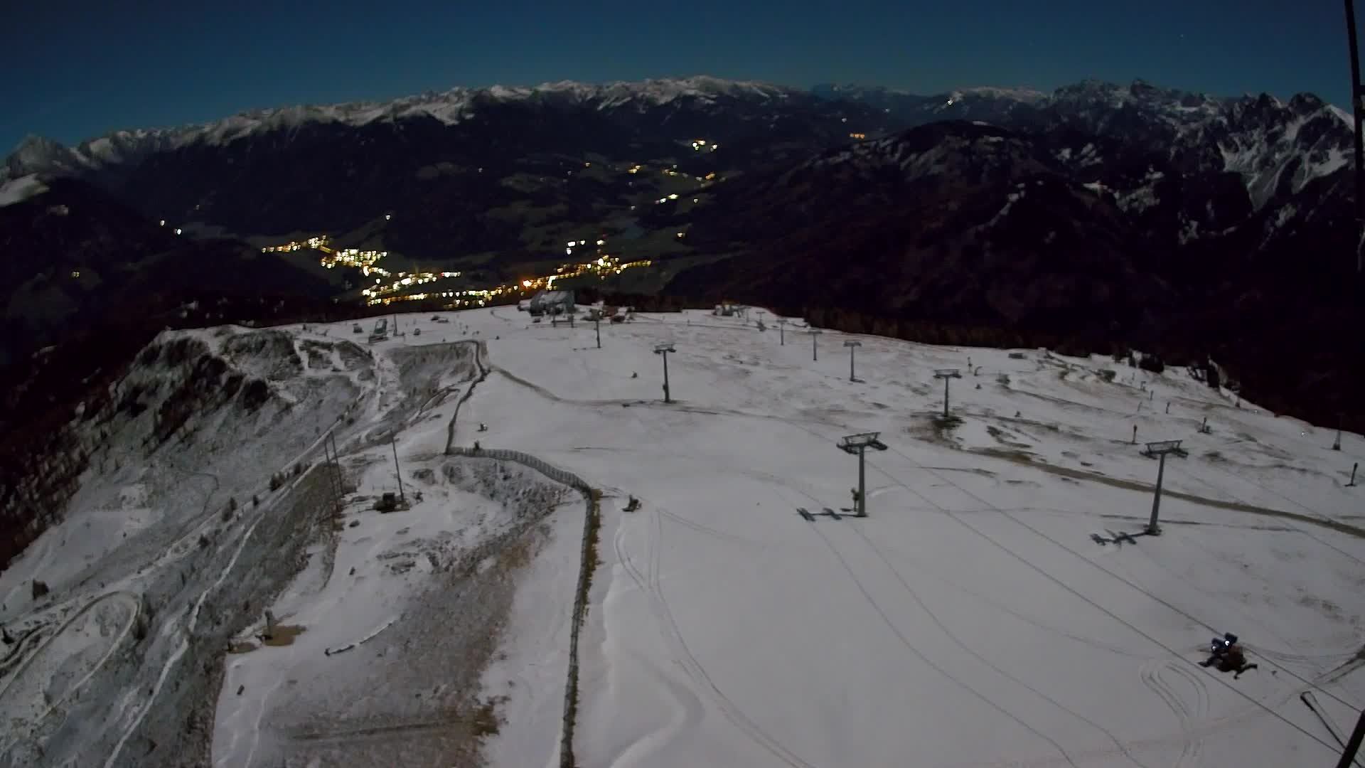 Kronplatz peak | view to Valdaora – Olang