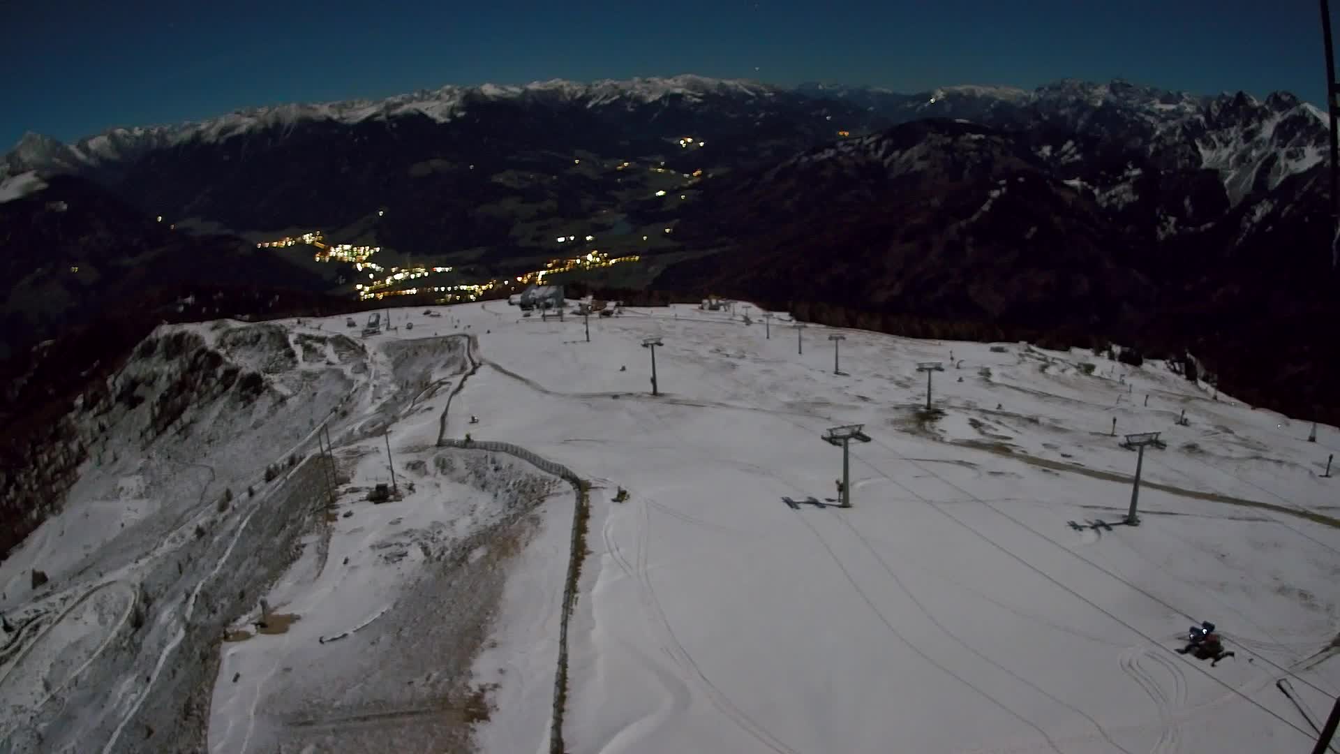 Kronplatz peak | view to Valdaora – Olang