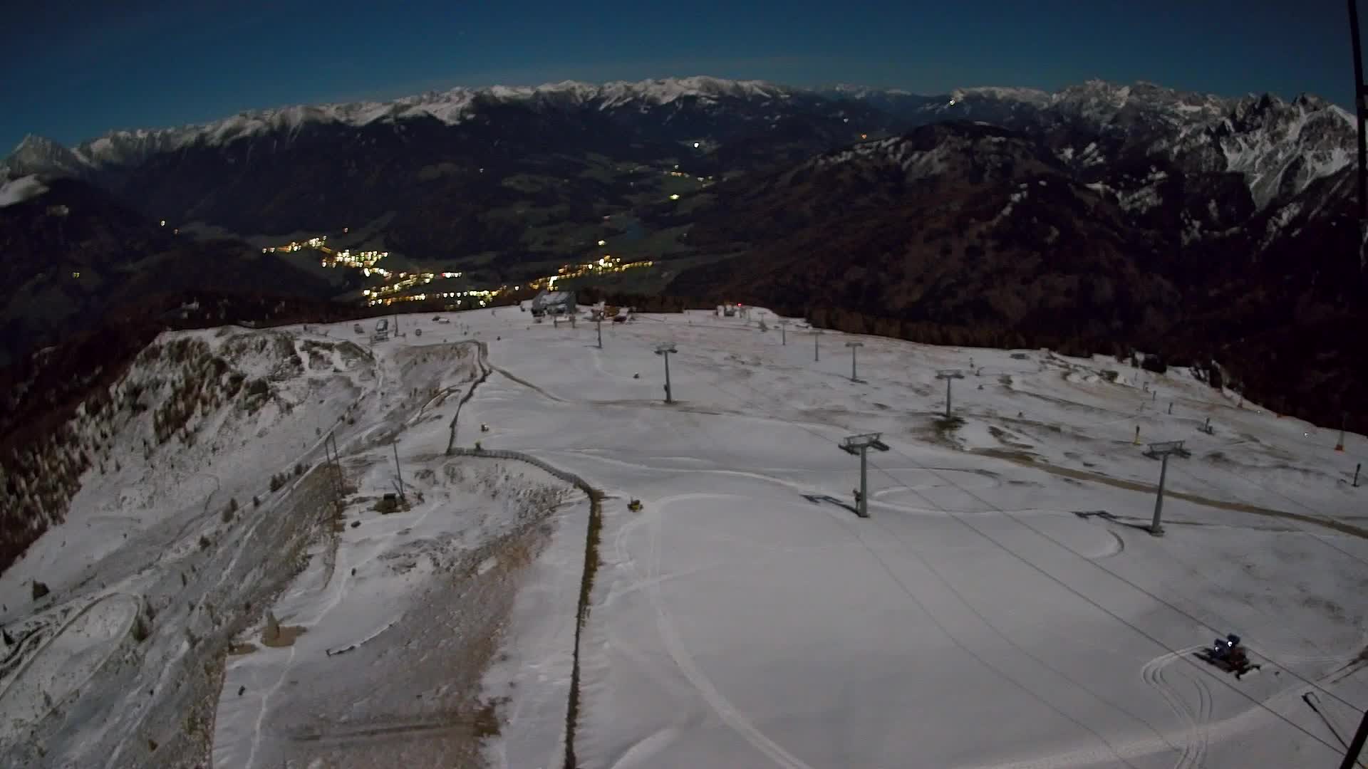 Kronplatz peak | view to Valdaora – Olang