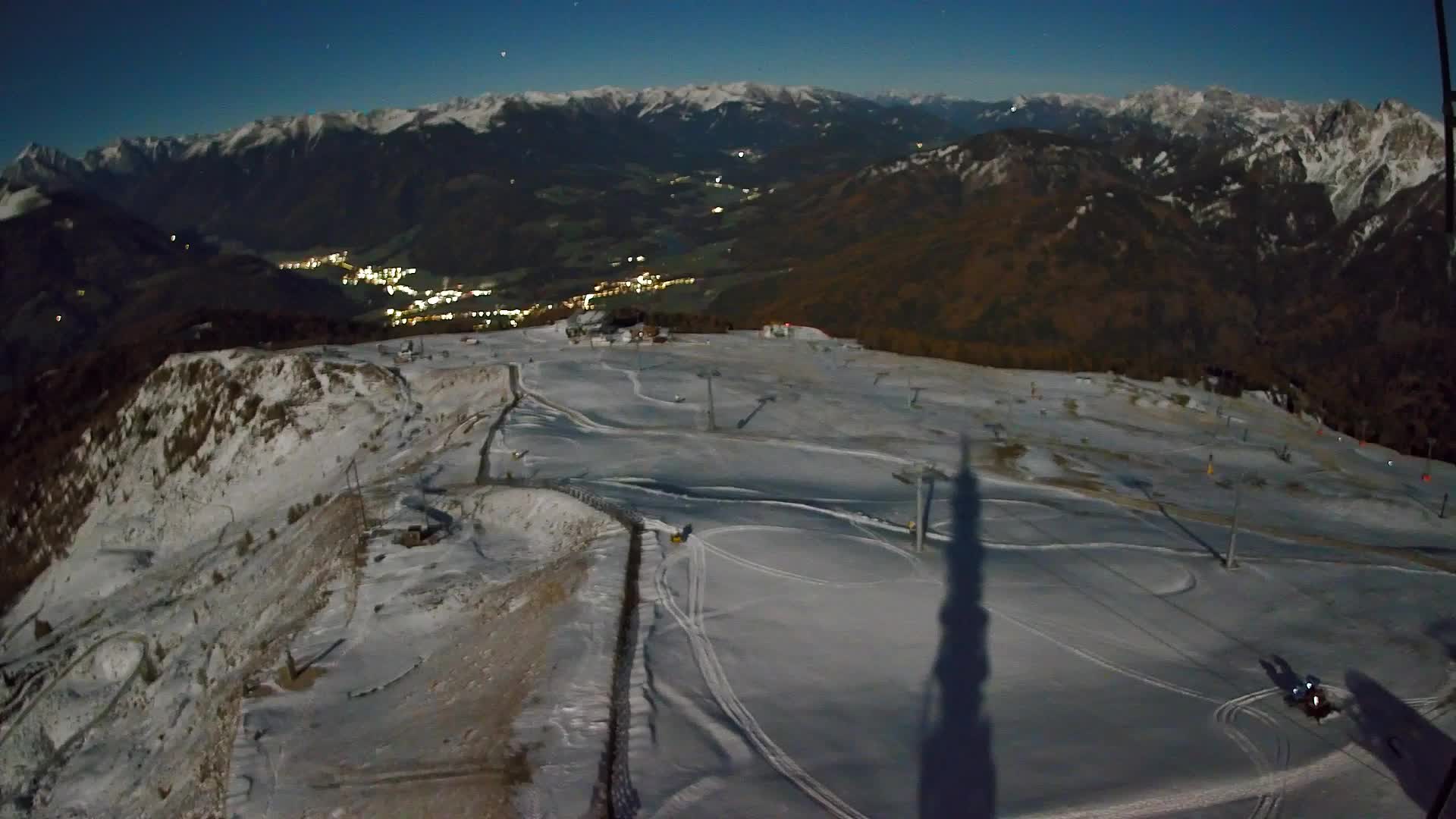 Kronplatz peak | view to Valdaora – Olang