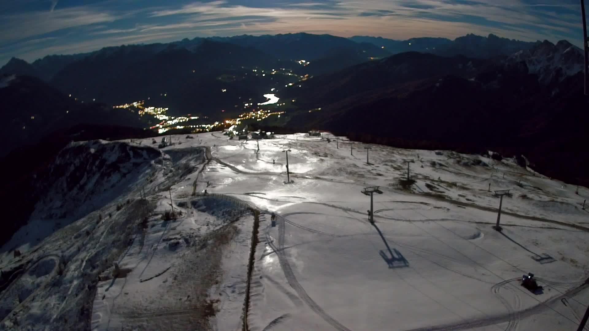 Kronplatz peak | view to Valdaora – Olang