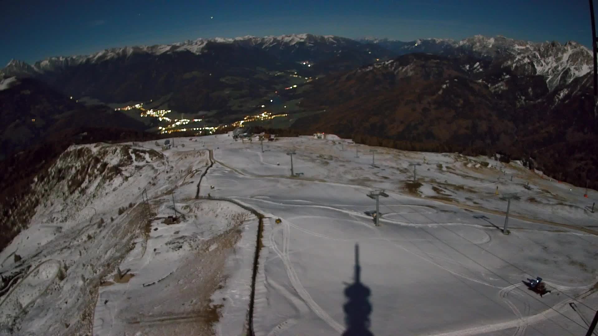 Kronplatz peak | view to Valdaora – Olang