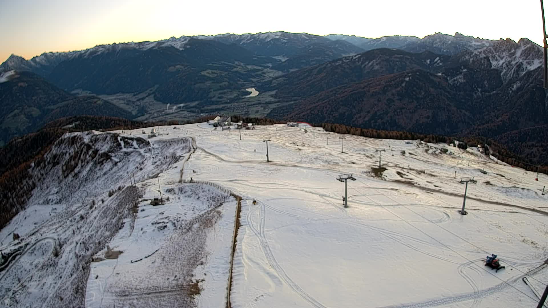 Kronplatz peak | view to Valdaora – Olang