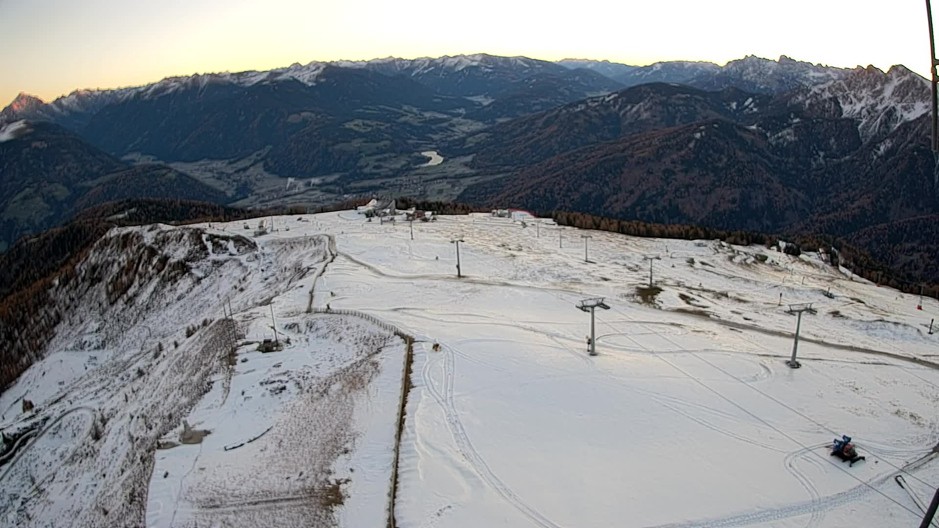 Kronplatz peak | view to Valdaora – Olang