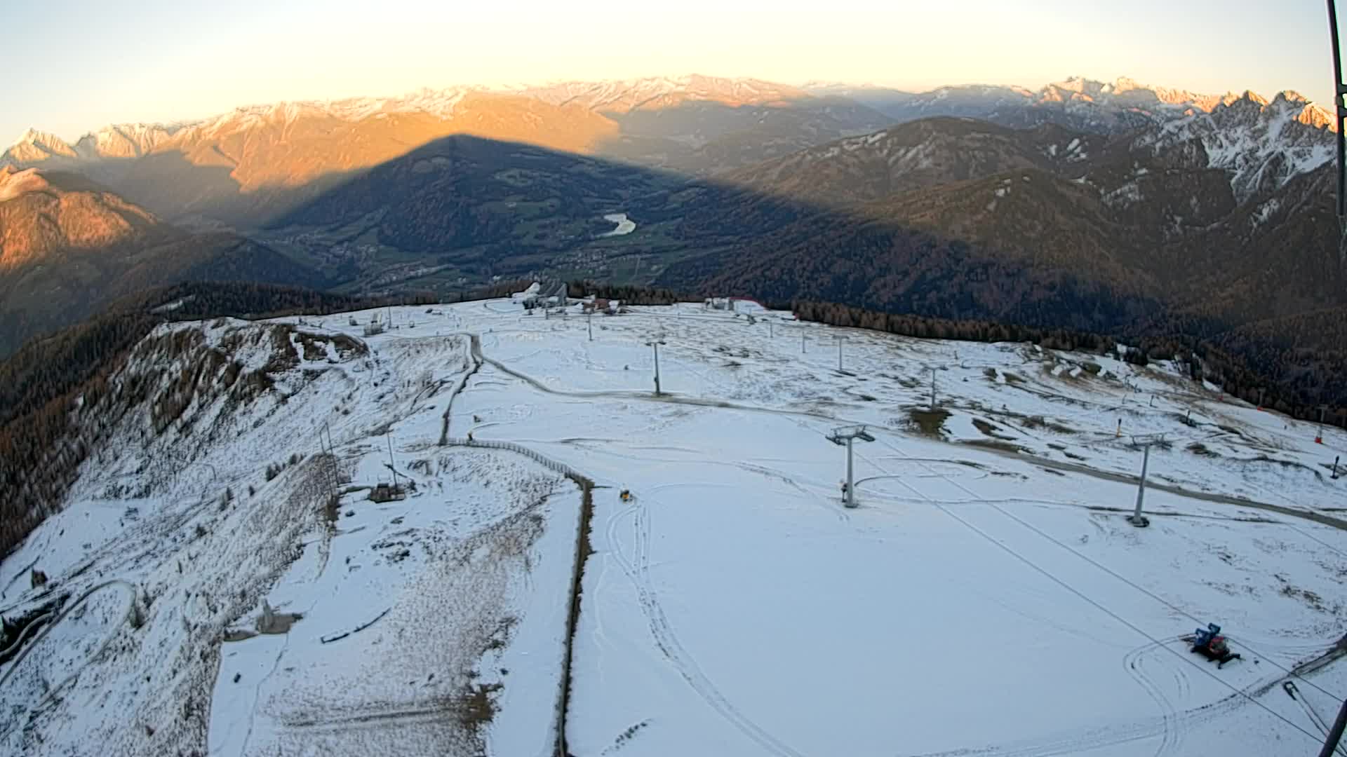 Kronplatz peak | view to Valdaora – Olang