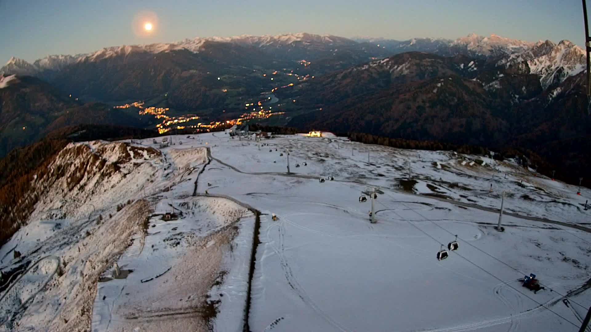 Kronplatz peak | view to Valdaora – Olang