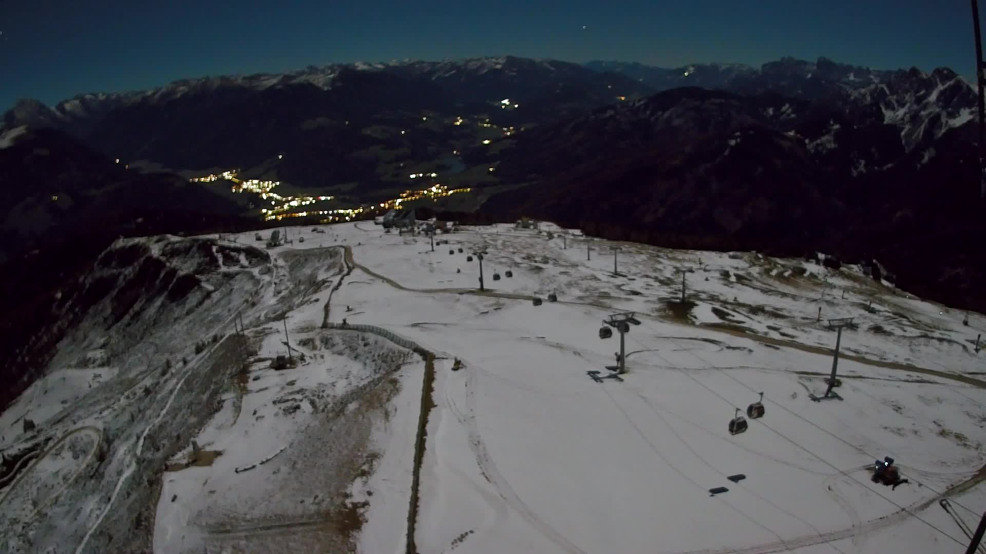 Kronplatz peak | view to Valdaora – Olang