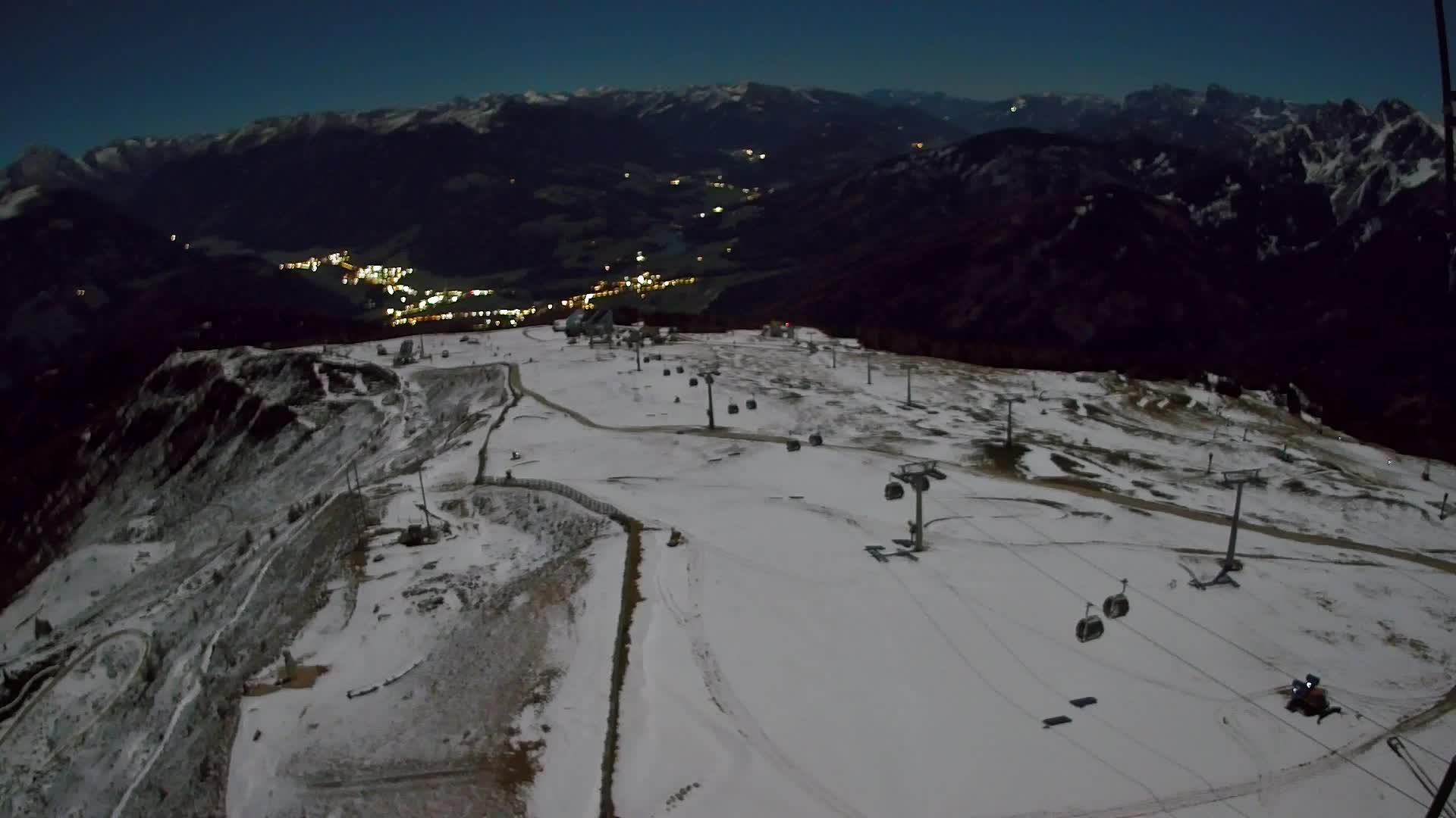 Kronplatz peak | view to Valdaora – Olang