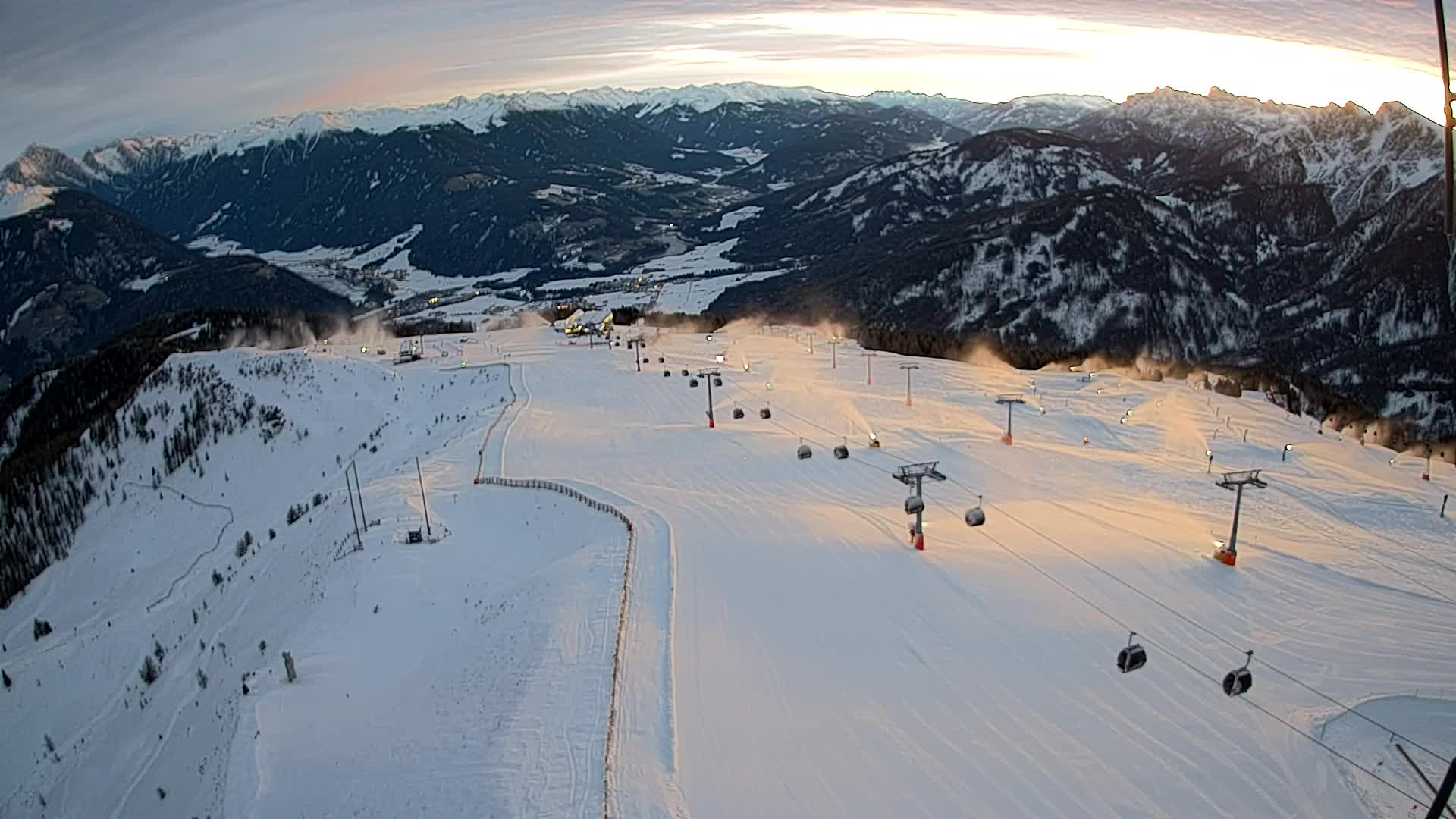 Kronplatz peak | view to Valdaora – Olang