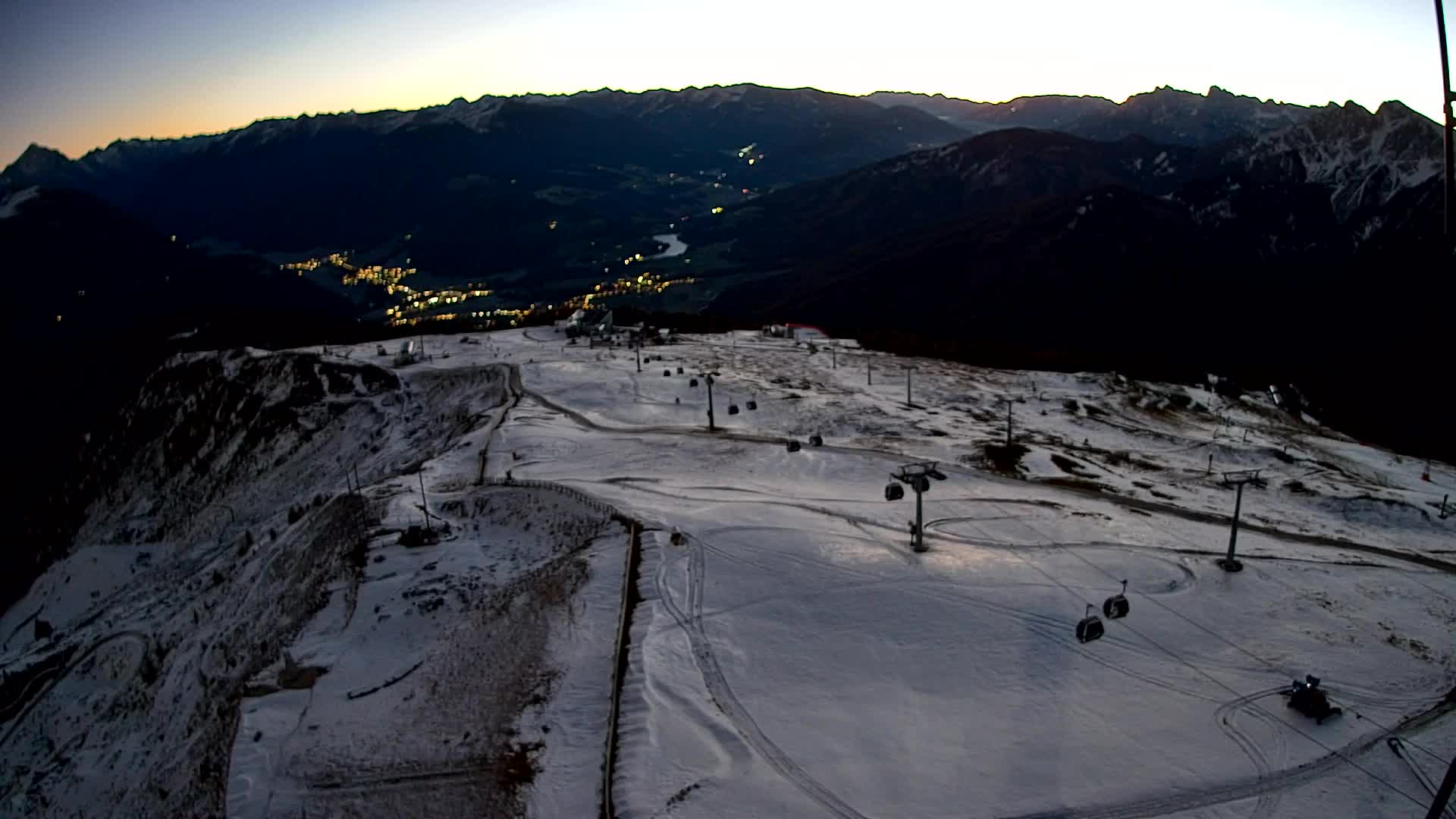Kronplatz peak | view to Valdaora – Olang