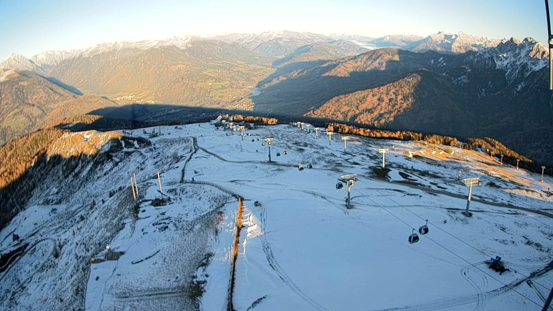 Kronplatz peak | view to Valdaora – Olang
