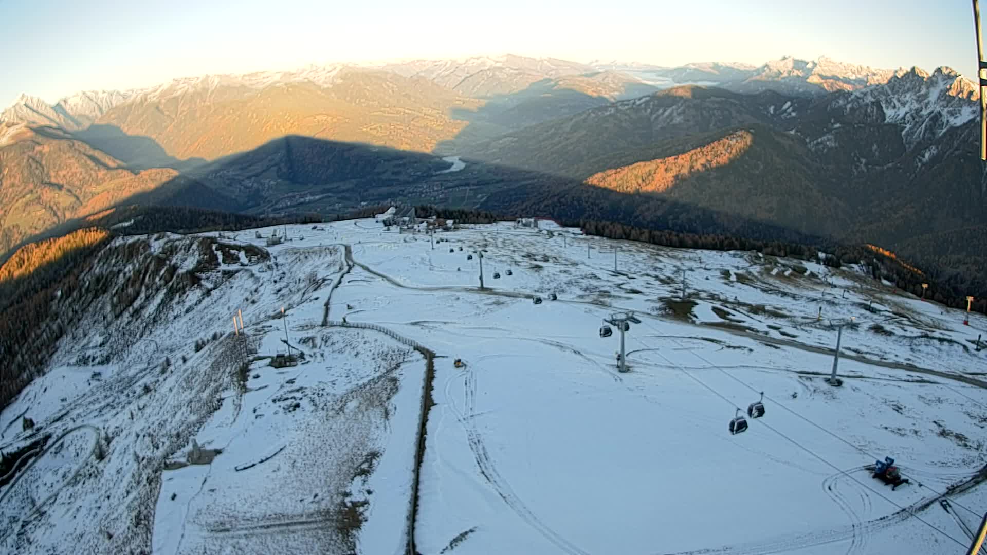 Kronplatz peak | view to Valdaora – Olang