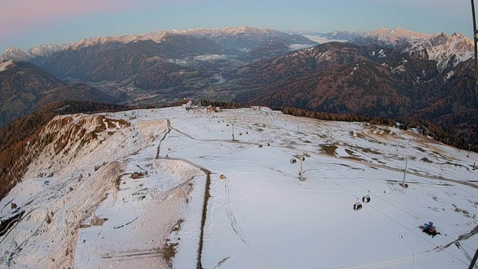 Kronplatz peak | view to Valdaora – Olang