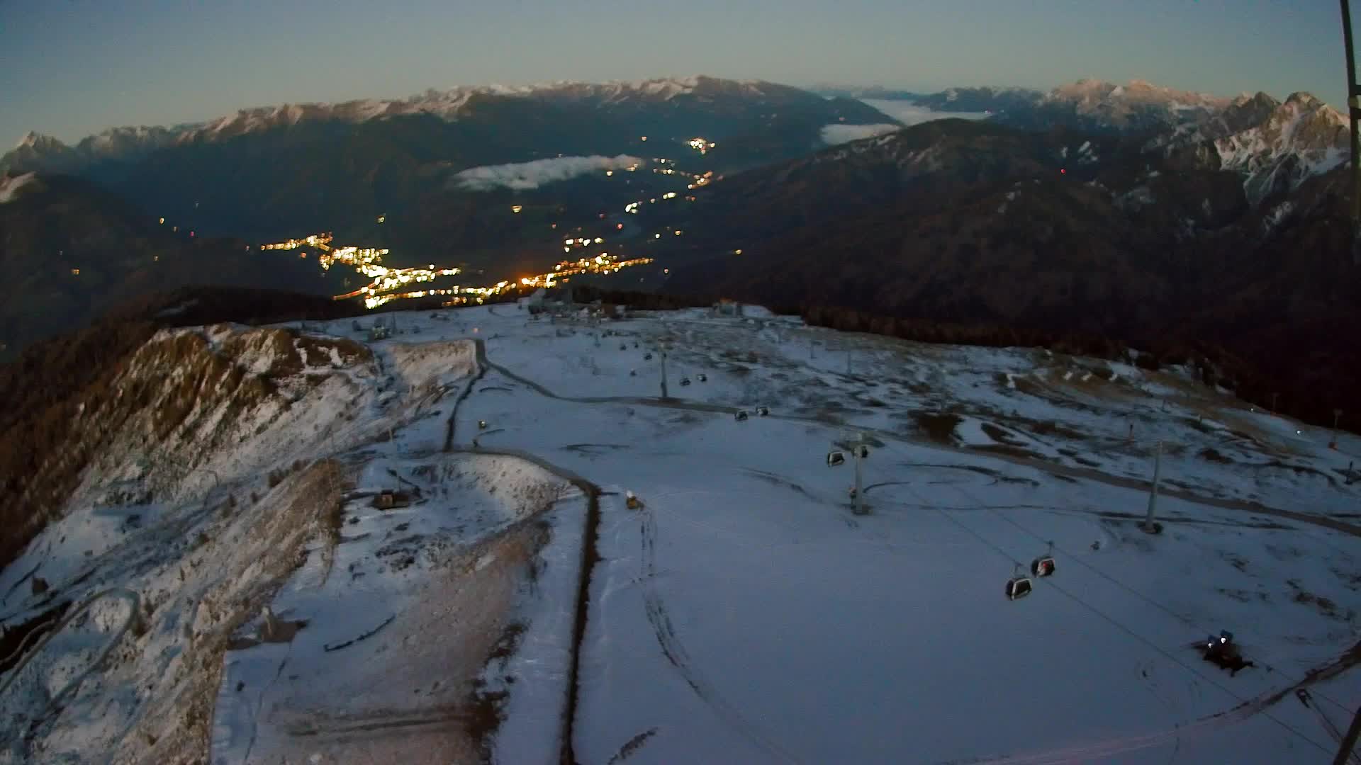 Kronplatz peak | view to Valdaora – Olang