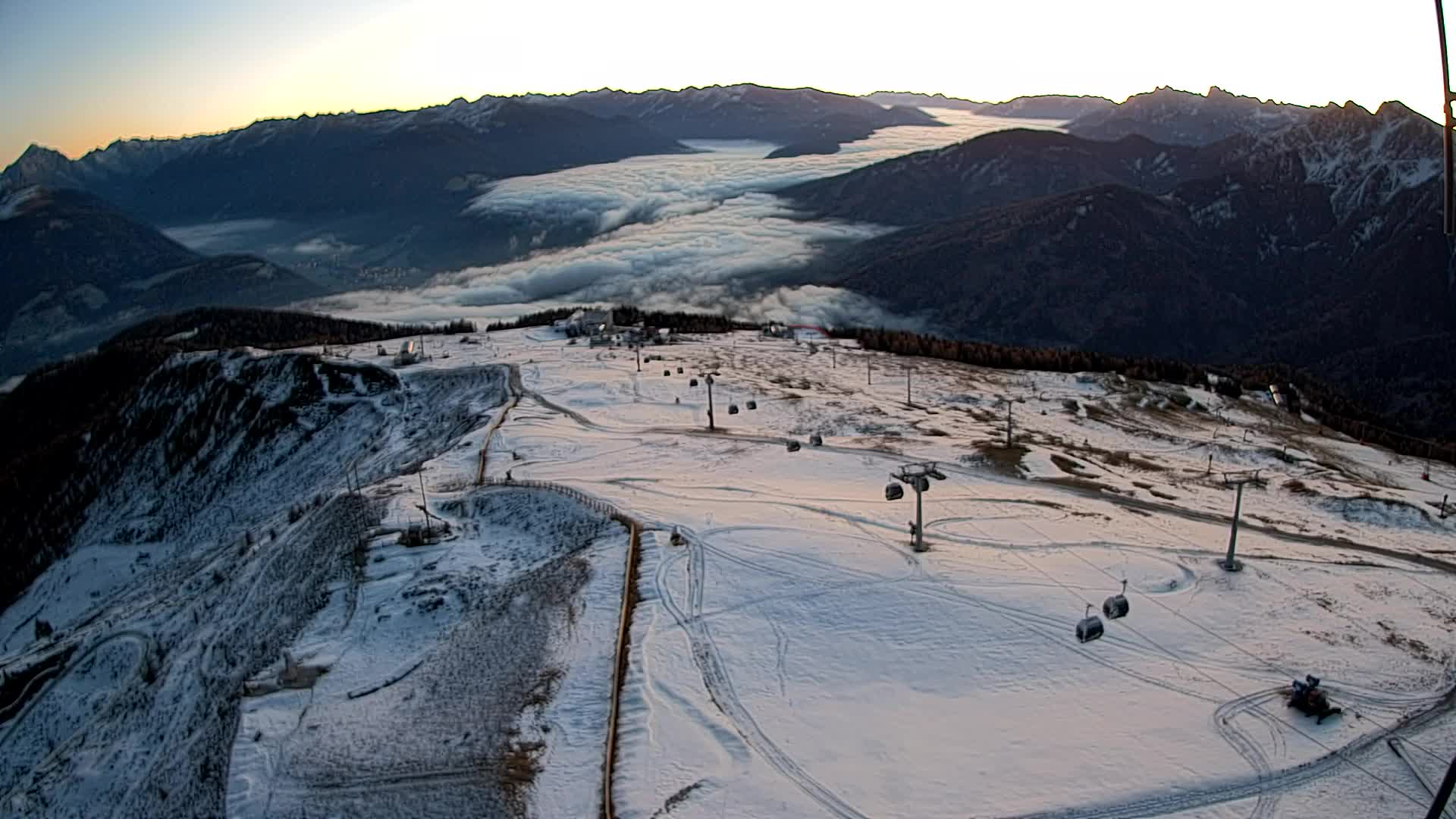 Kronplatz peak | view to Valdaora – Olang
