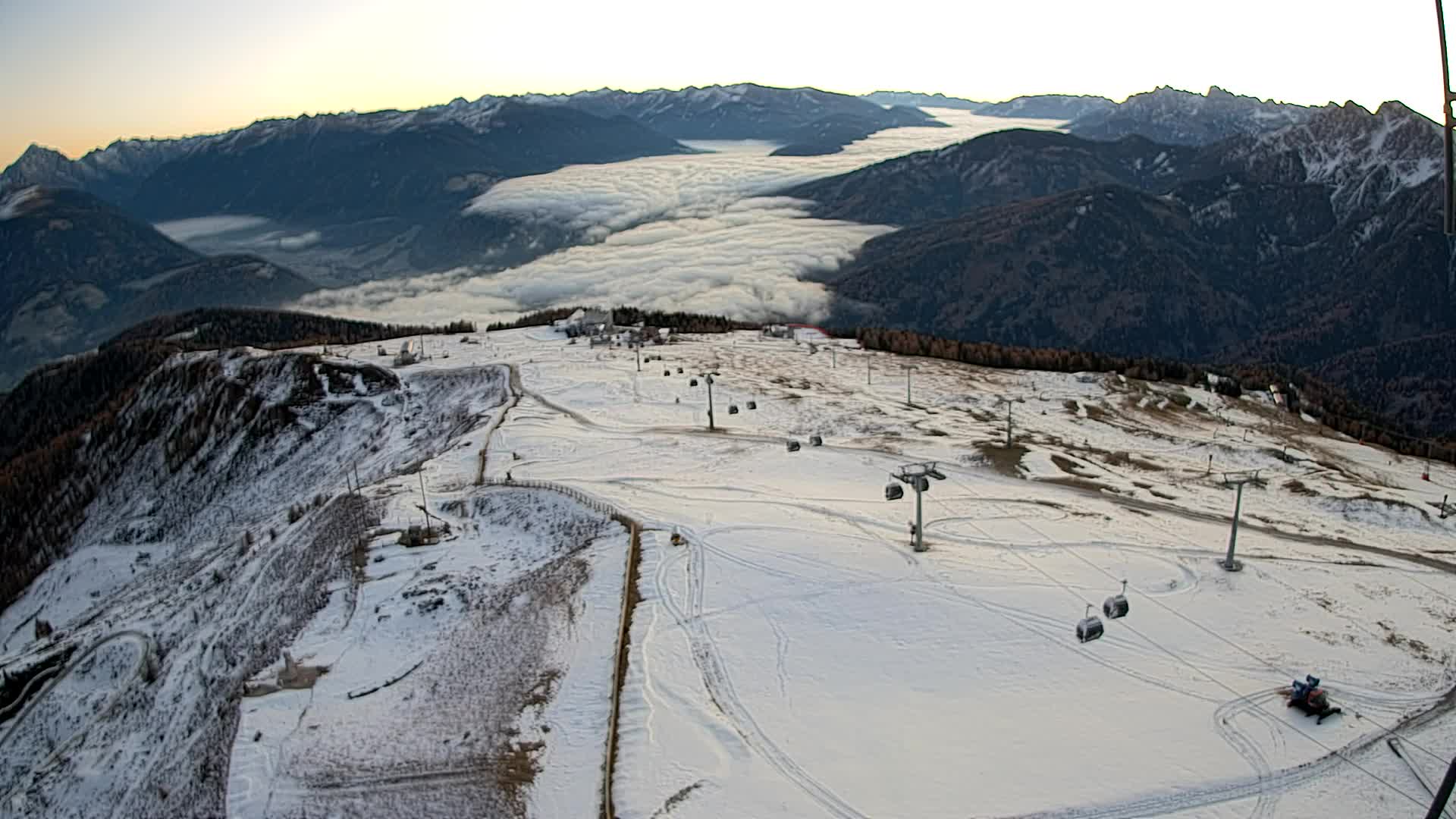 Kronplatz peak | view to Valdaora – Olang